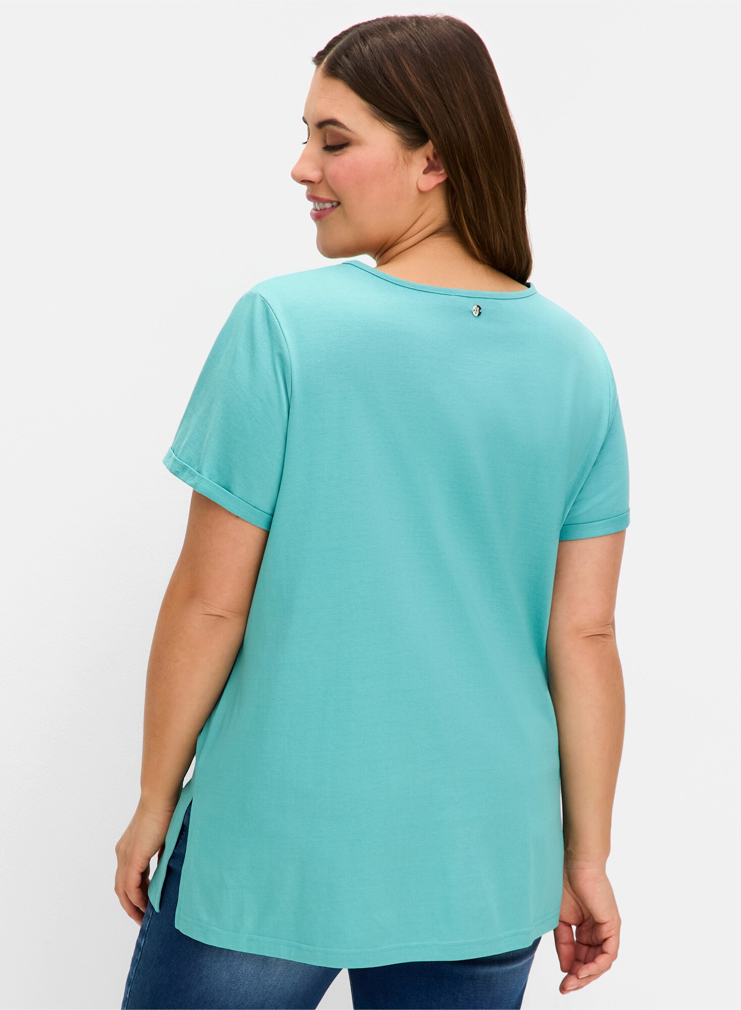 Thumbnail - SHEEGO T-Shirt