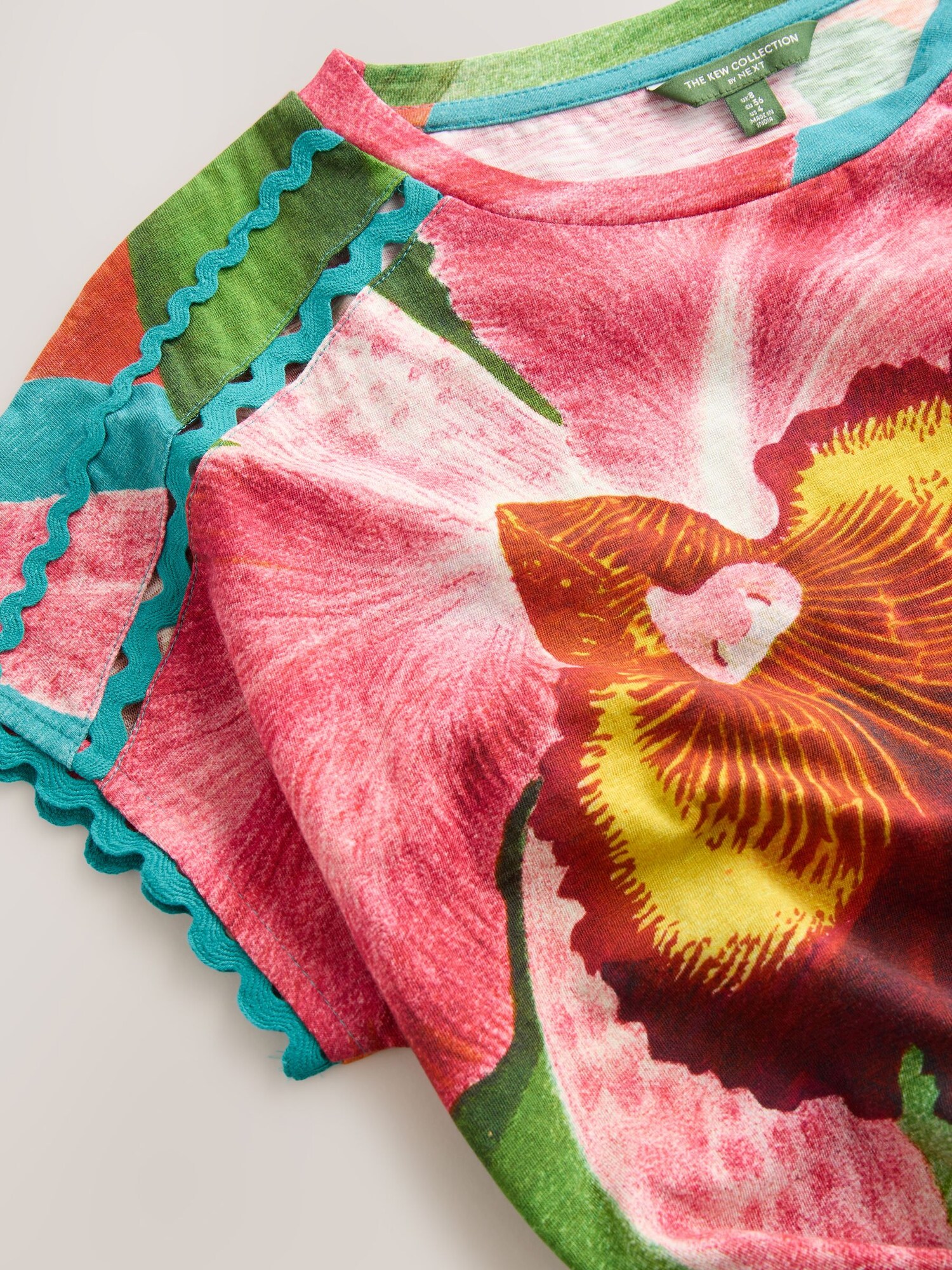 Thumbnail - Next T-Shirt