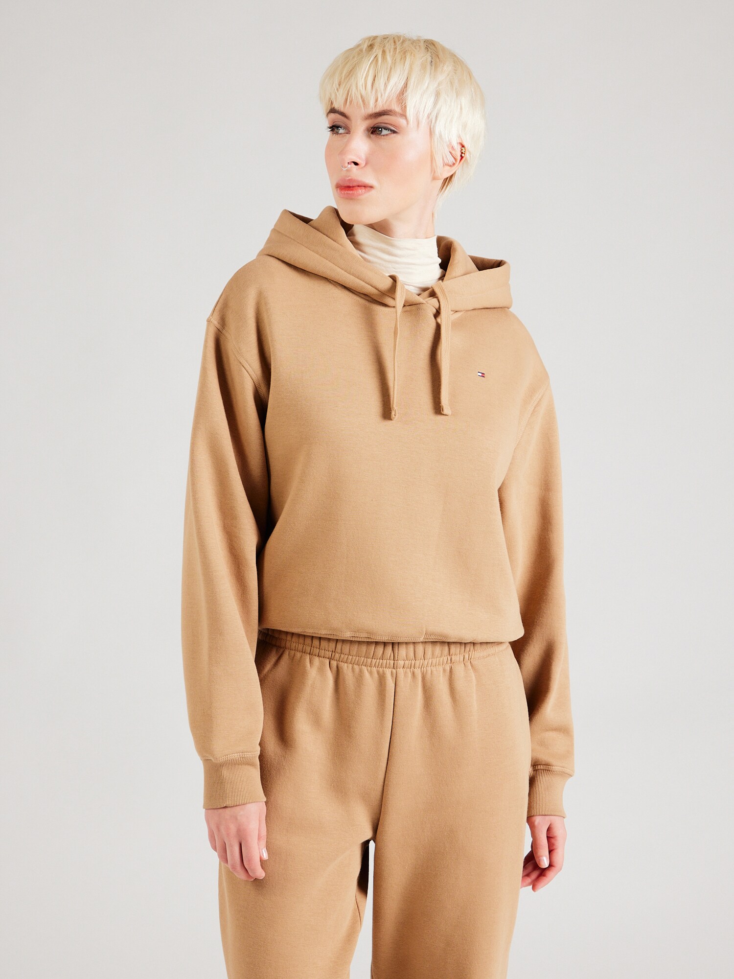 TOMMY HILFIGER Tréning póló  világosbarna termék 2. képe