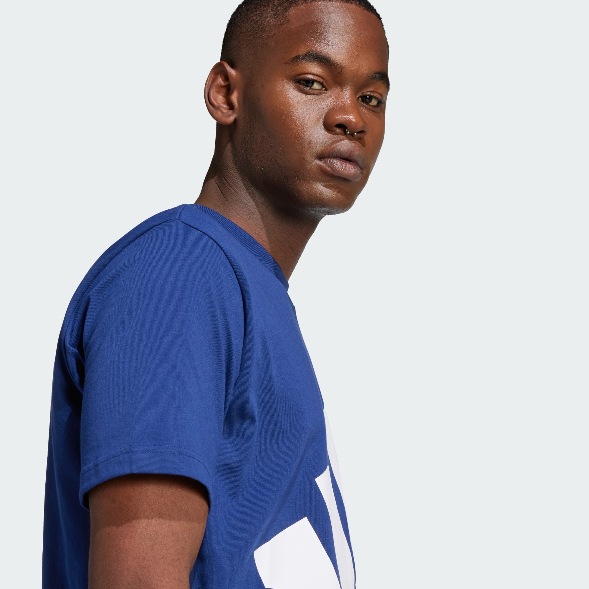 Thumbnail - Shirt 'Essentials'