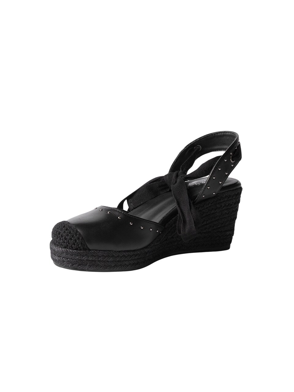 Slingback pumps