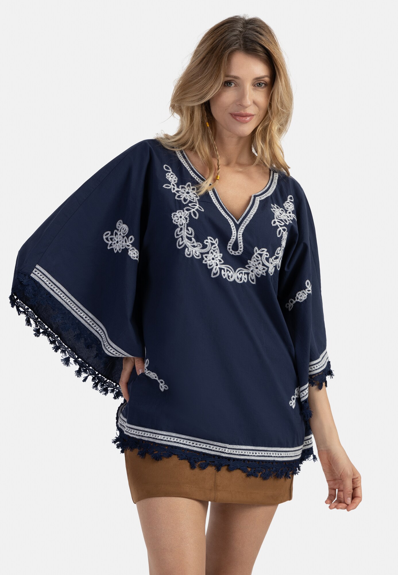 Thumbnail - usha FESTIVAL Poncho
