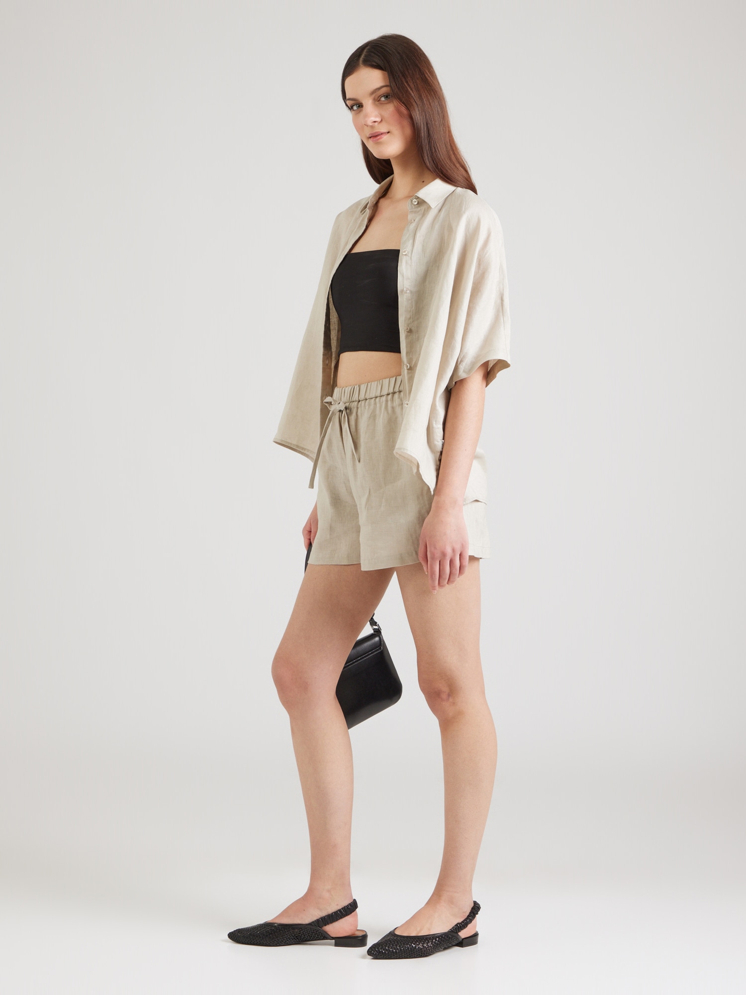 Thumbnail - Shorts 'YERA'