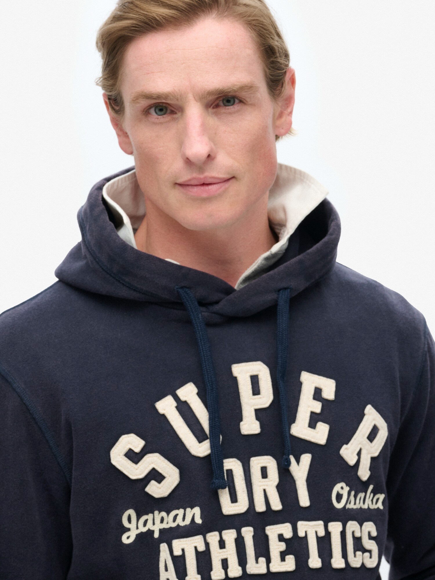 Superdry & Co Mikina béžová / námornícka modrá / krvavo červená (obrázok 6)