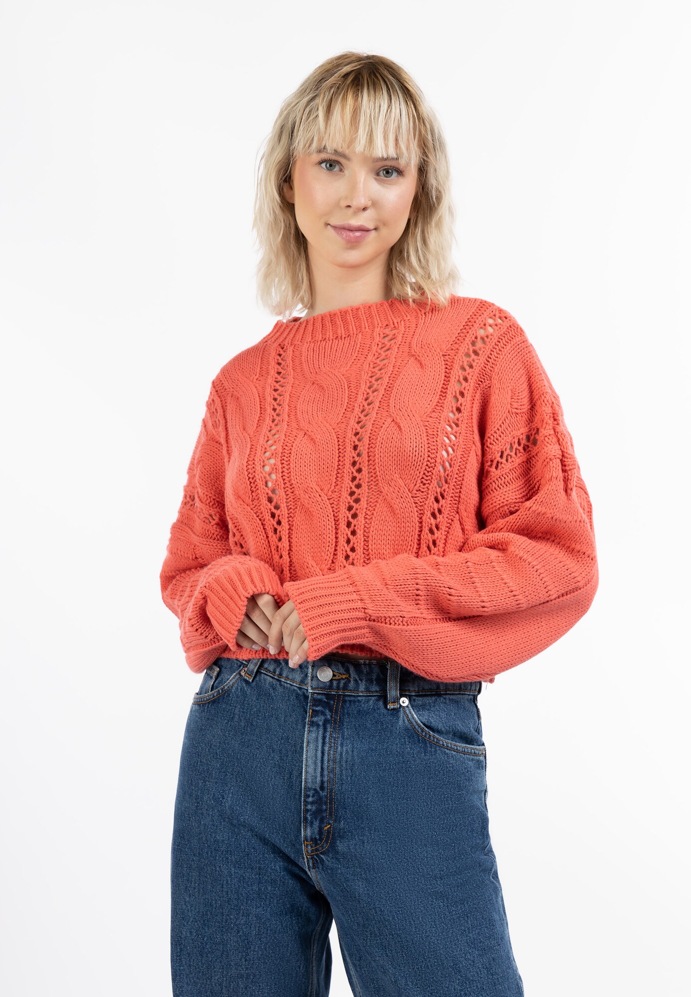 Thumbnail - MYMO Pullover