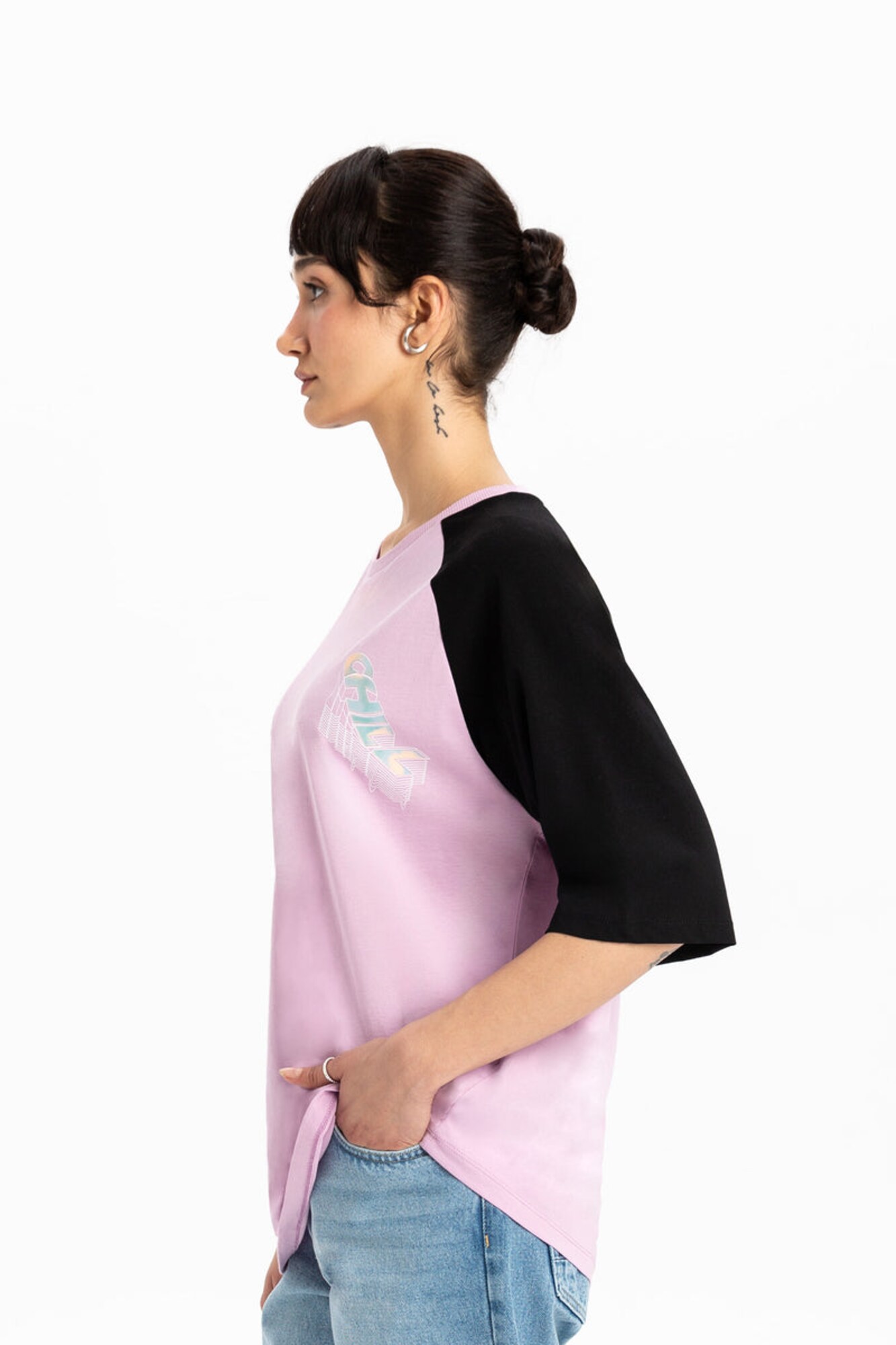 Thumbnail - UNIQVIBE T-Shirt