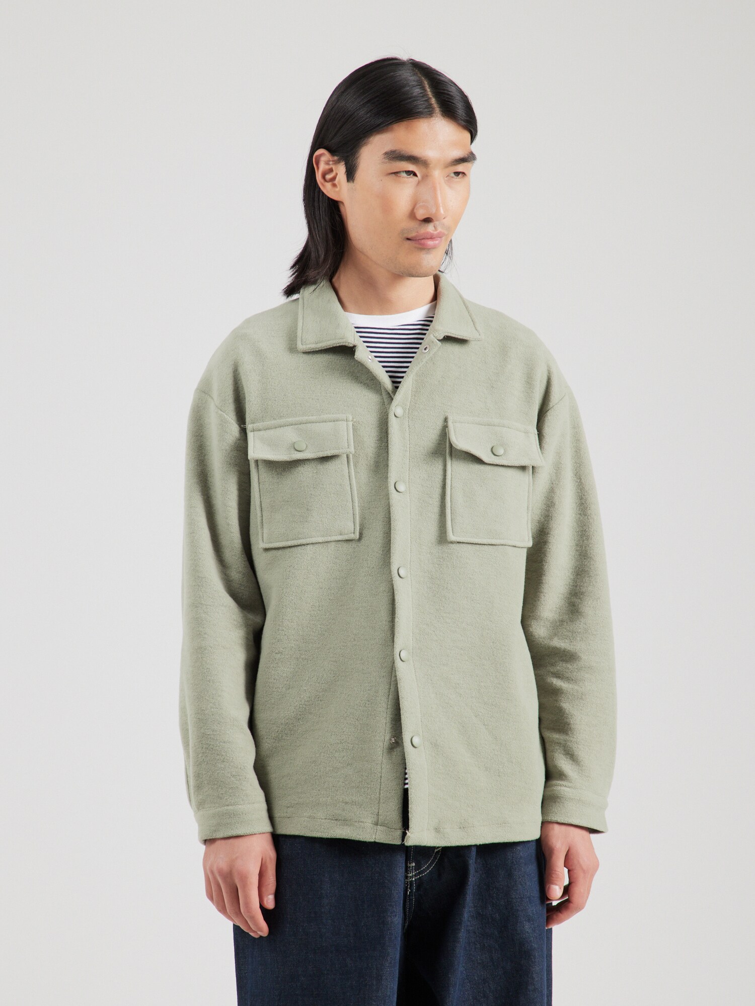 Trendyol Ing 'Shirt'  khaki termék 2. képe