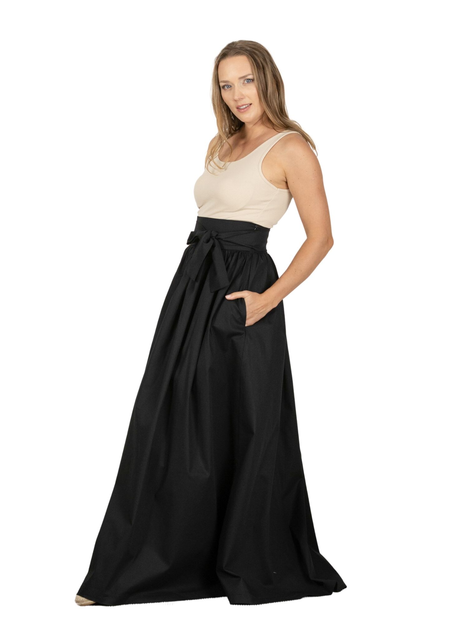 Thumbnail - Nikka Place Rock Wisteria