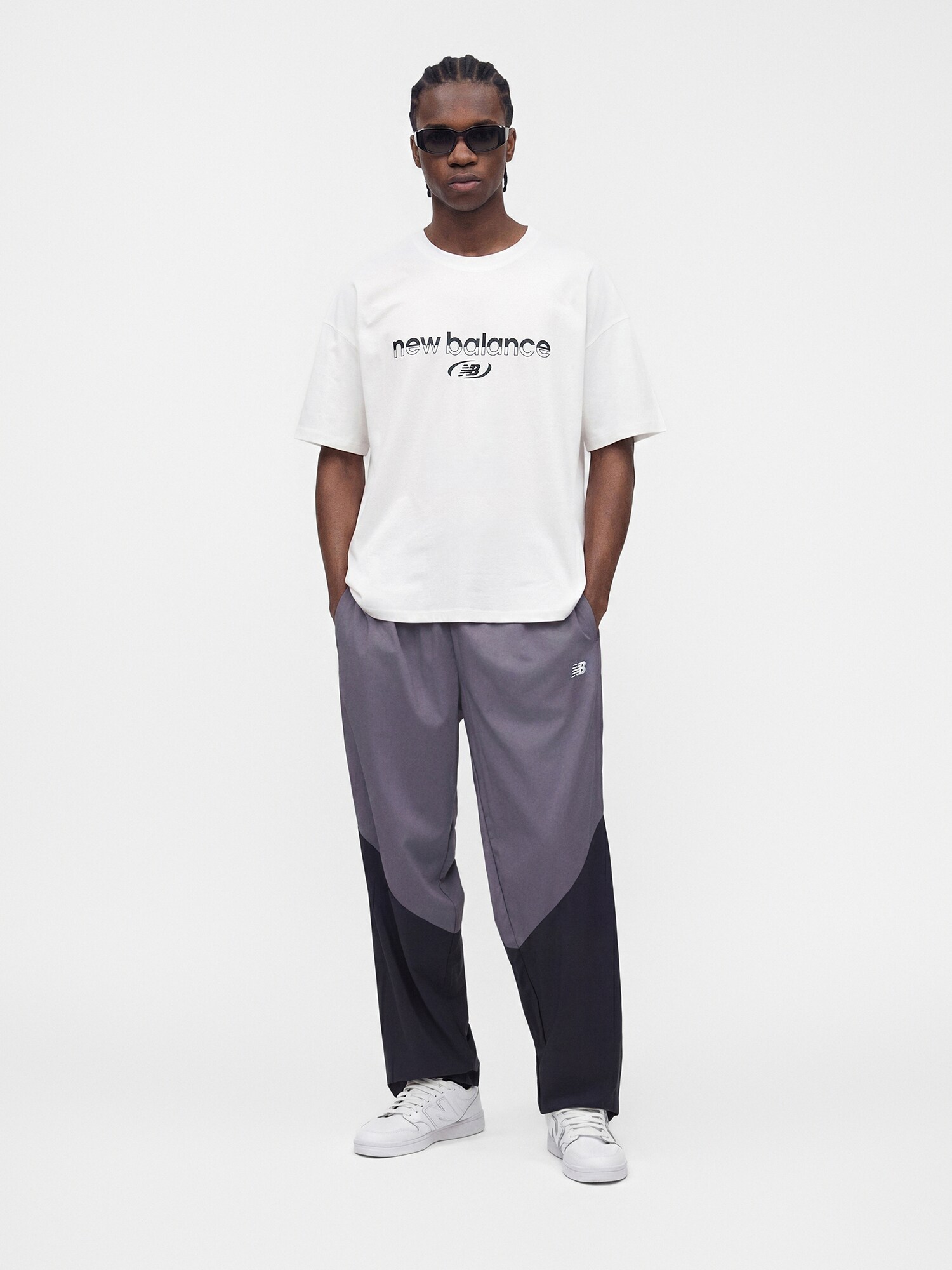 New balance Camiseta  negro / blanco – imagen 8