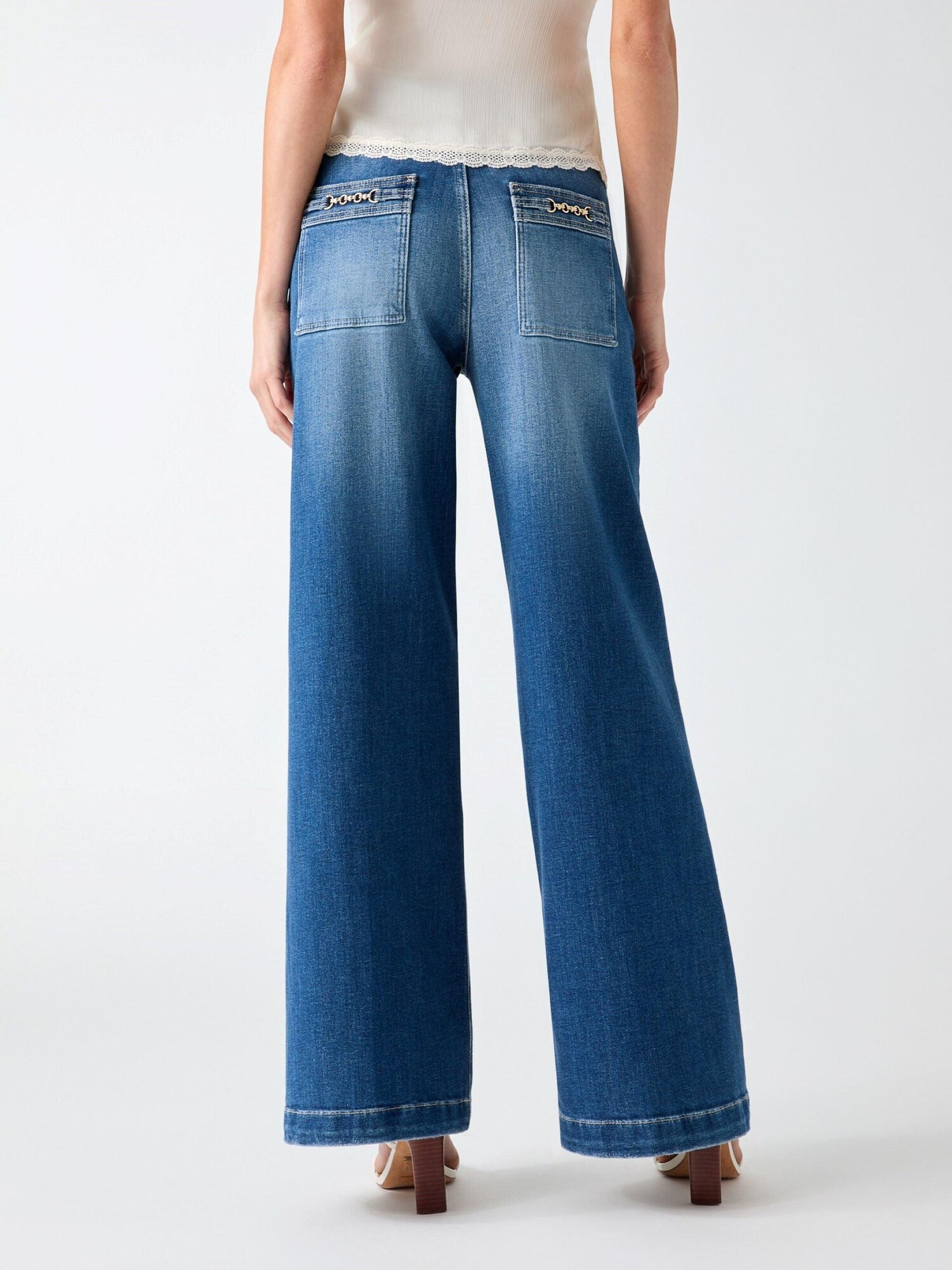 GUESS Vaquero 'W6YAJGD1355' azul denim – imagen 3