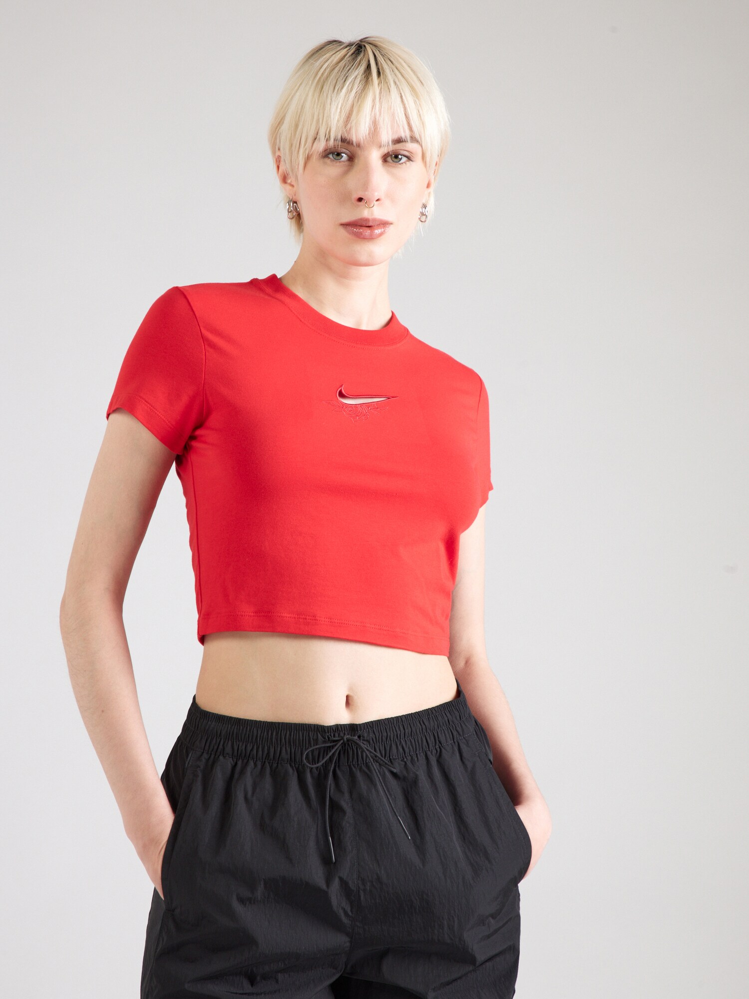 Nike Sportswear Póló 'VDAY'  piros termék 2. képe