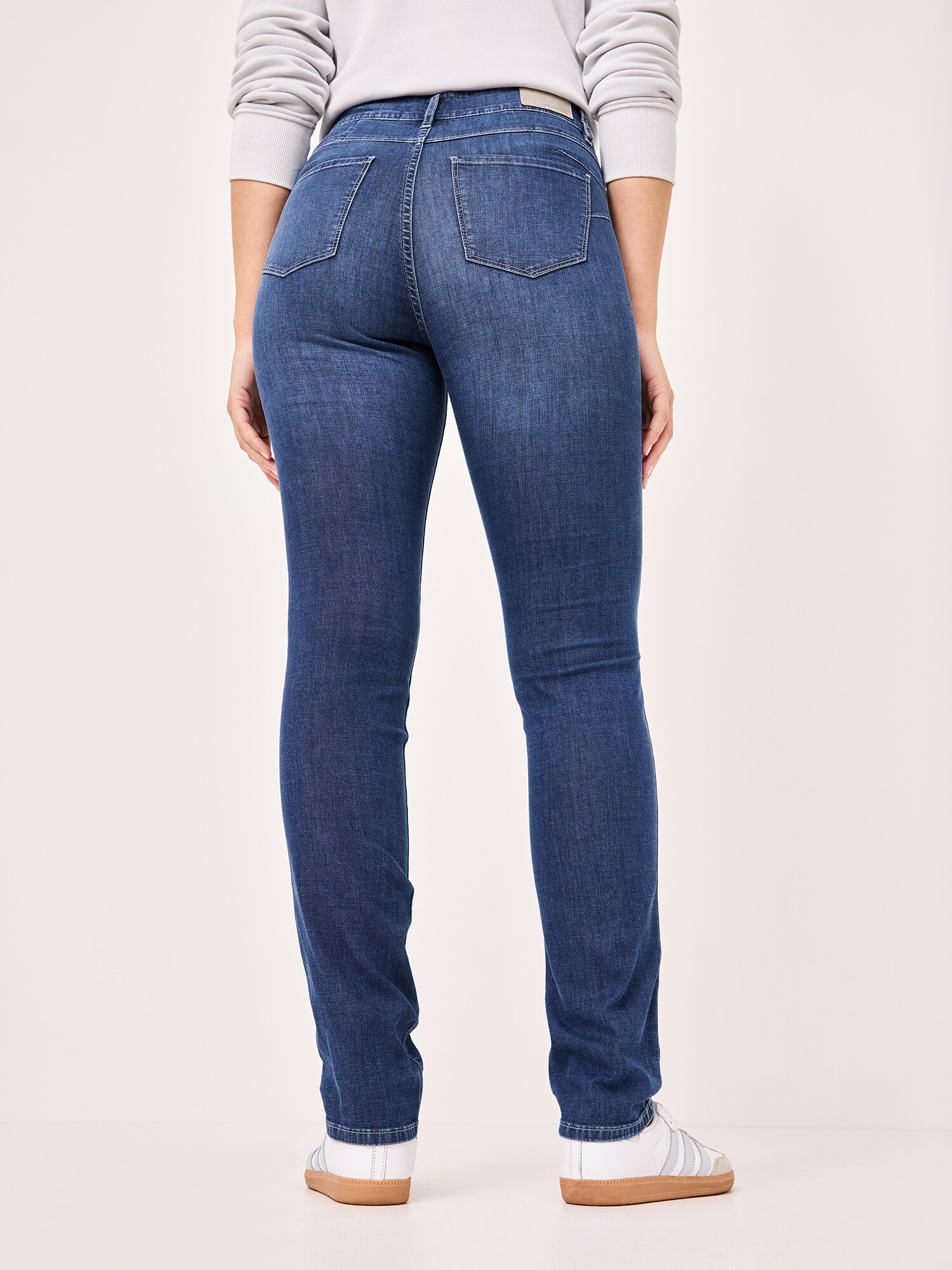 Thumbnail - Jeans