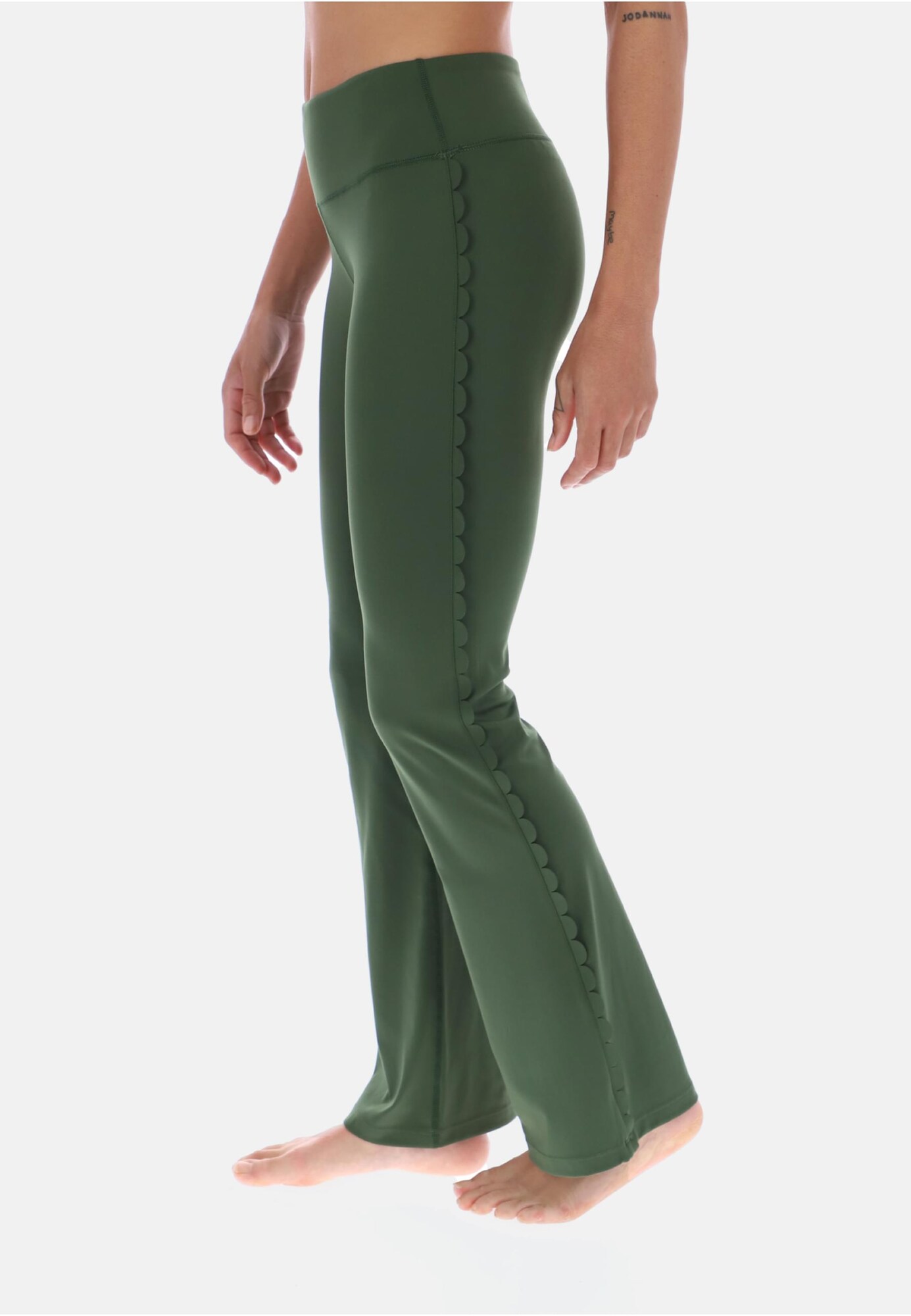 Ted Baker Pantalón deportivo  oliva – imagen 4