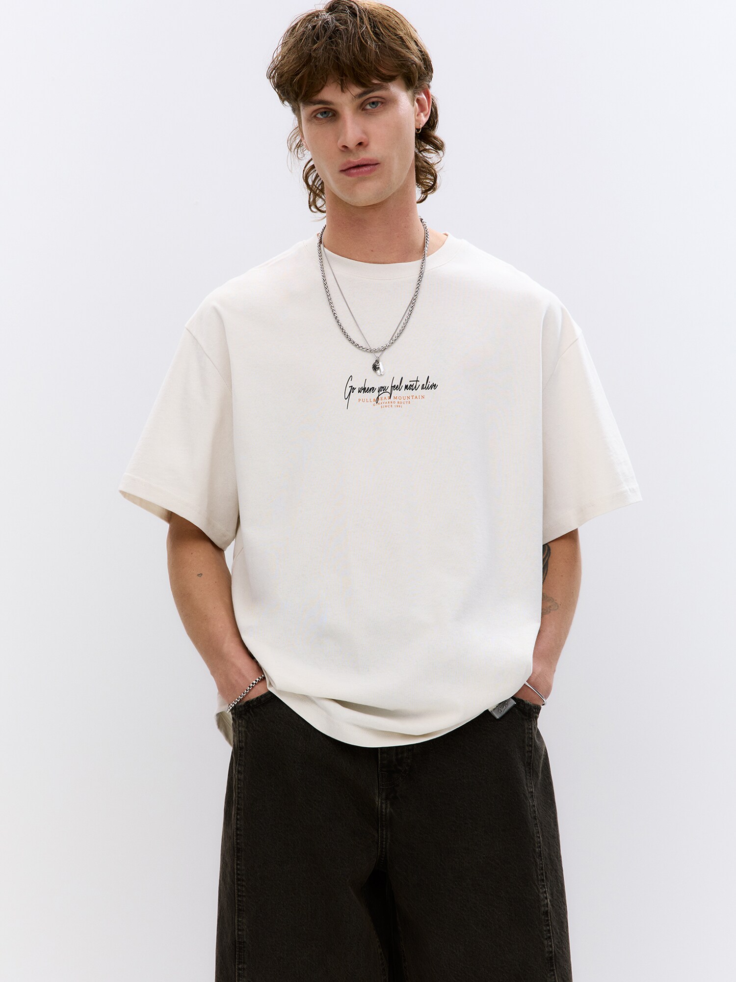 Pull&Bear Póló  barna / világosbarna / sárga / fehér termék 2. képe