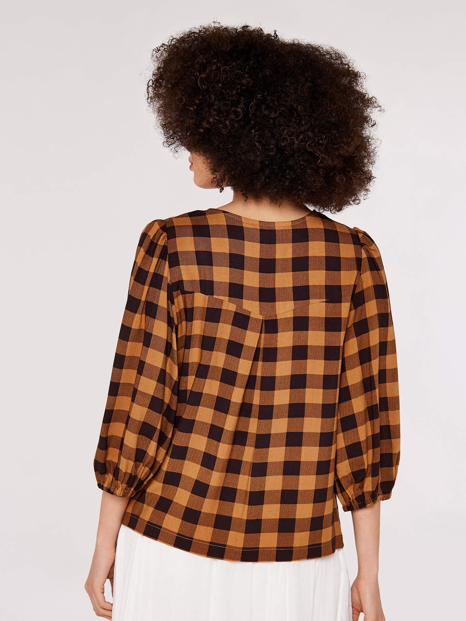 Thumbnail - Apricot Gingham Check Balloon Sleeve Blouse