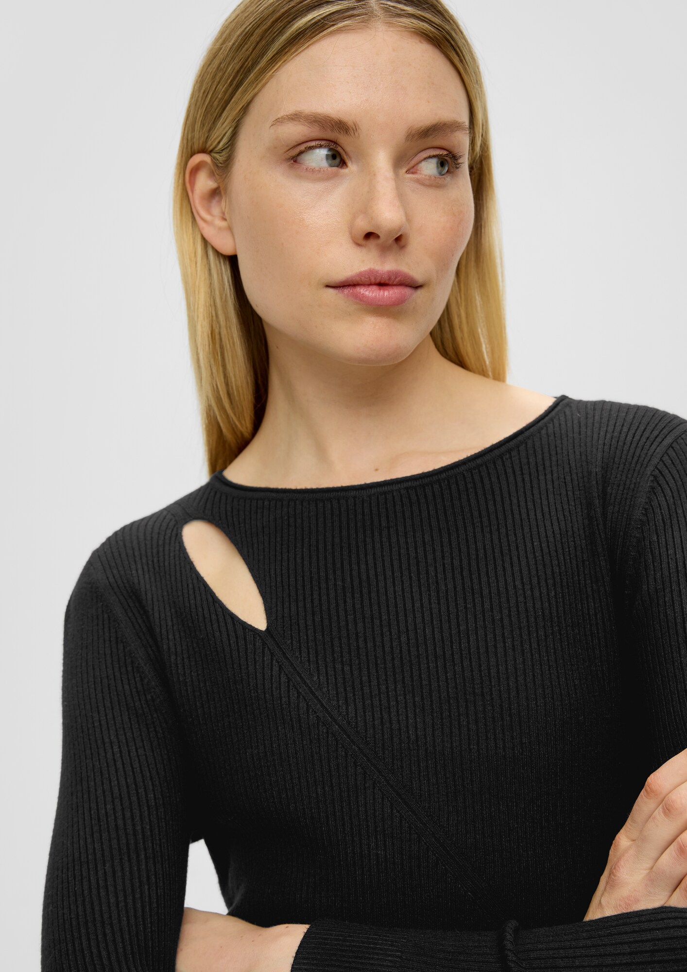 Thumbnail - Pullover