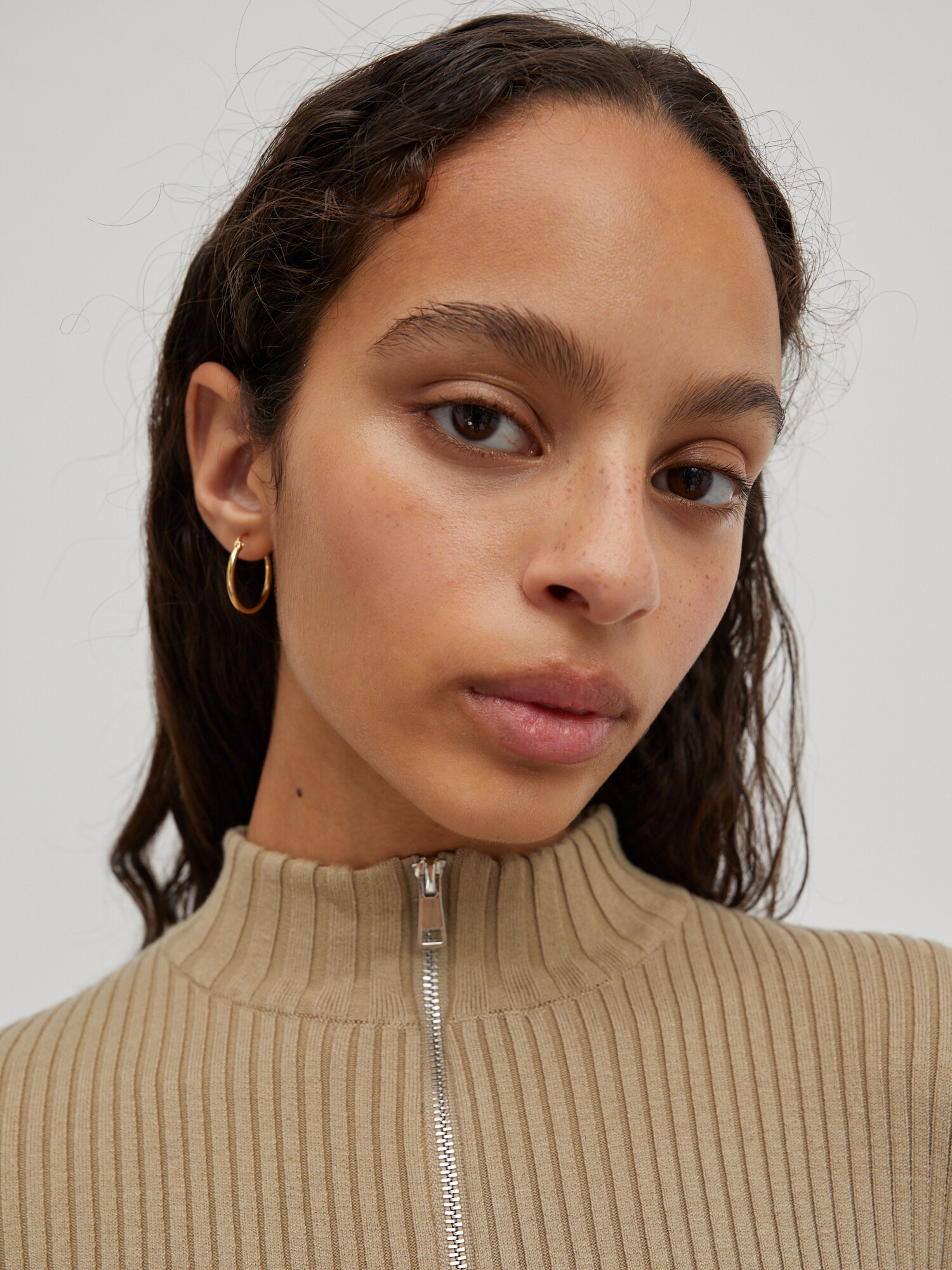 Thumbnail - EDITED Pullover Alison