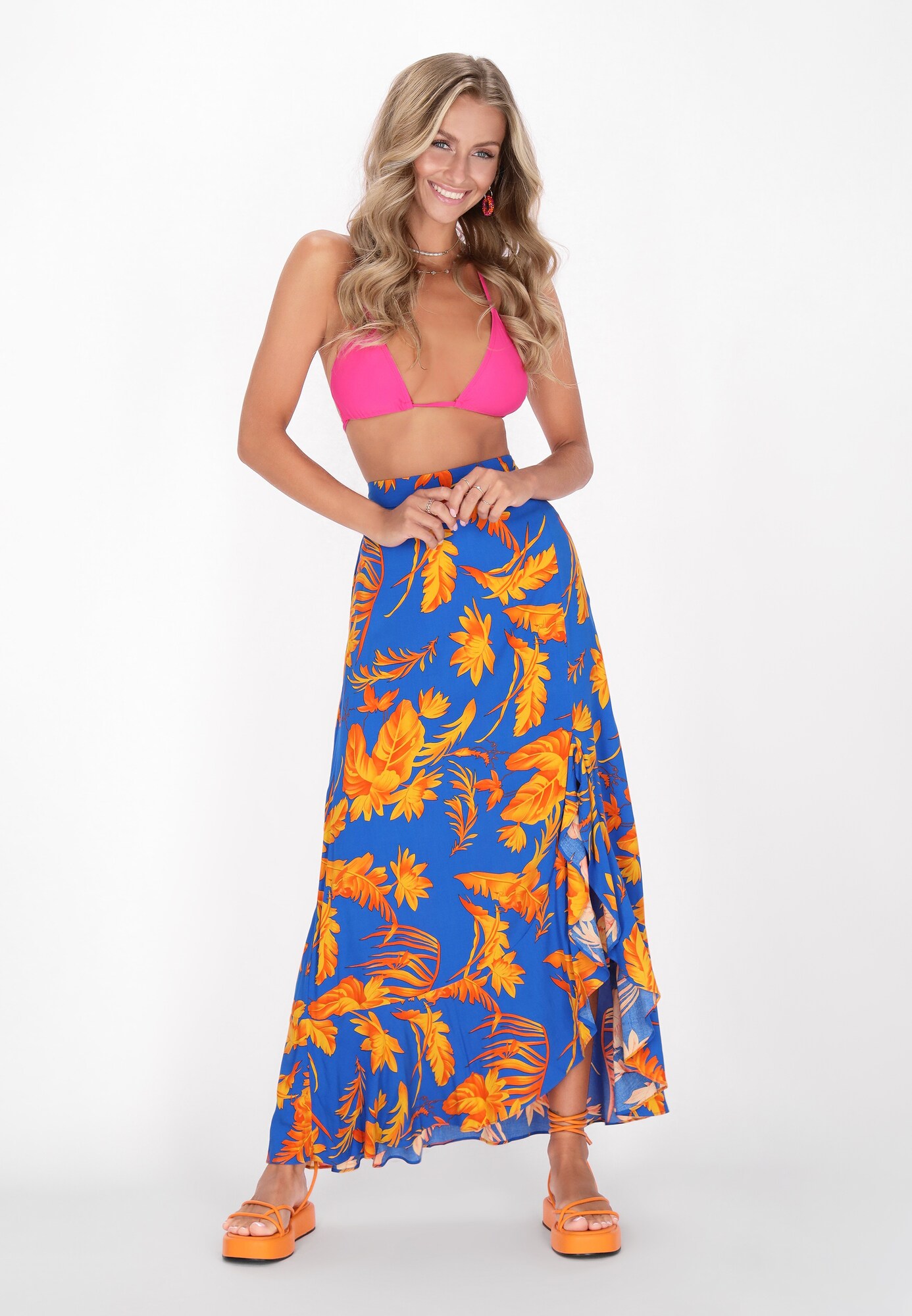 Thumbnail - IZIA Rock Back To School