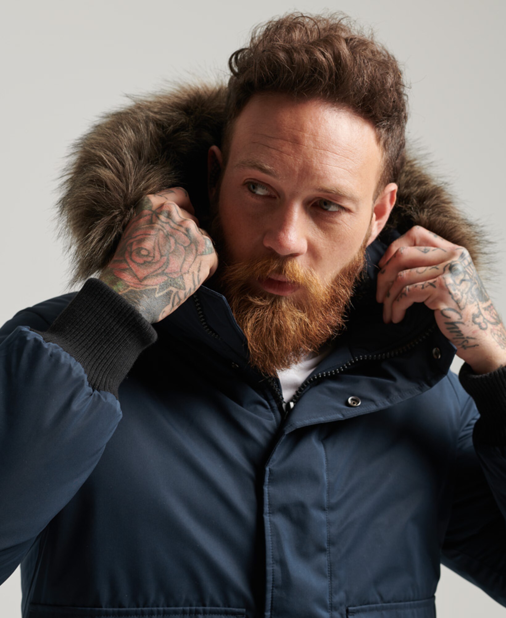 Superdry & Co Prechodná bunda 'Everest' námornícka modrá / hnedá / čierna (obrázok 4)