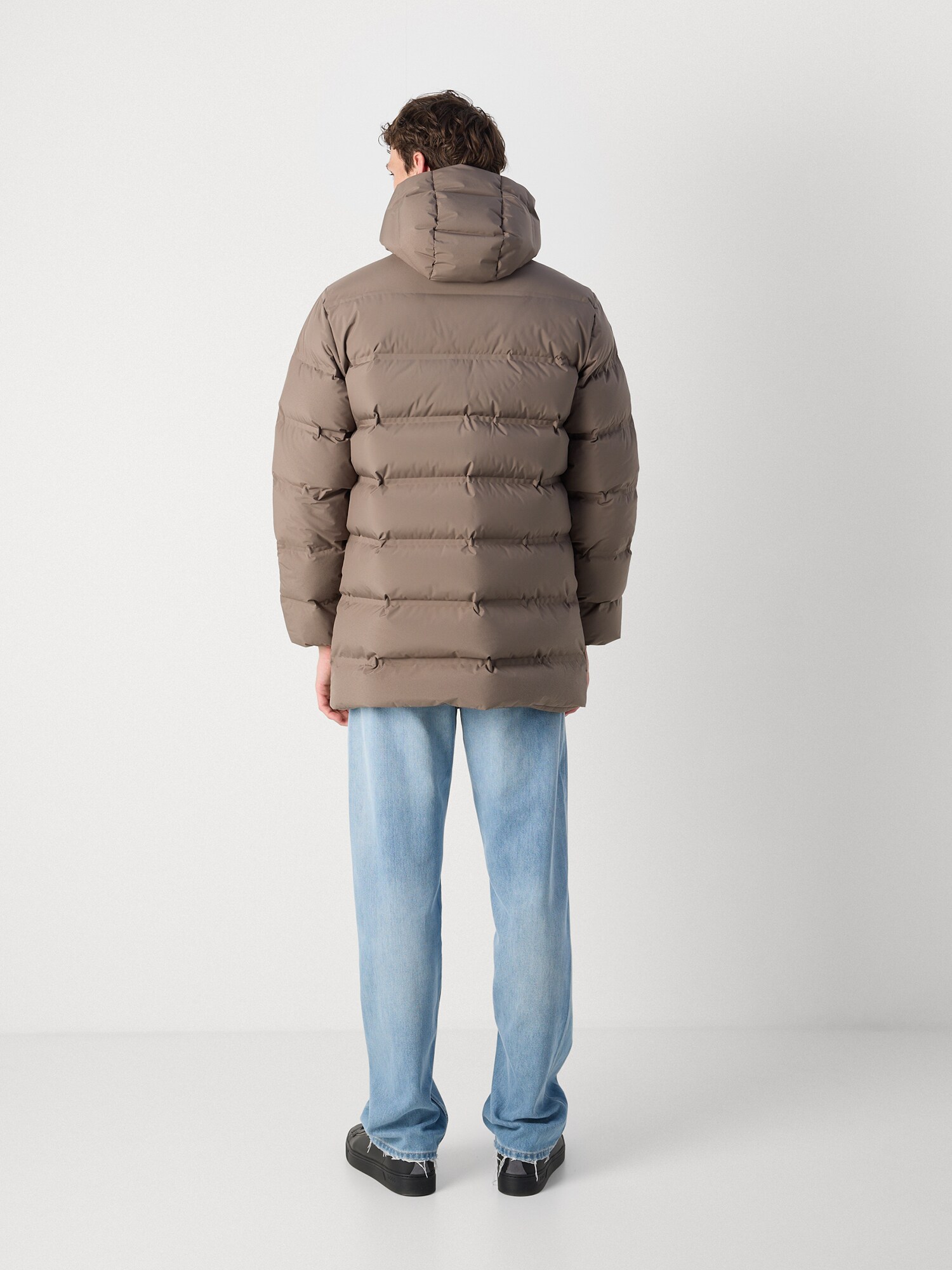 Calvin Klein Zimná bunda  mokka (obrázok 3)