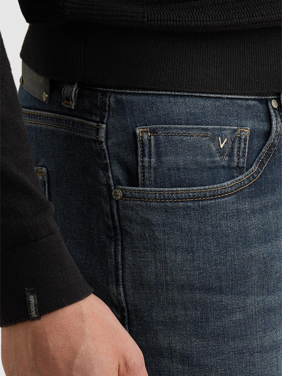 Jeans 'V40 straight fit jeans'