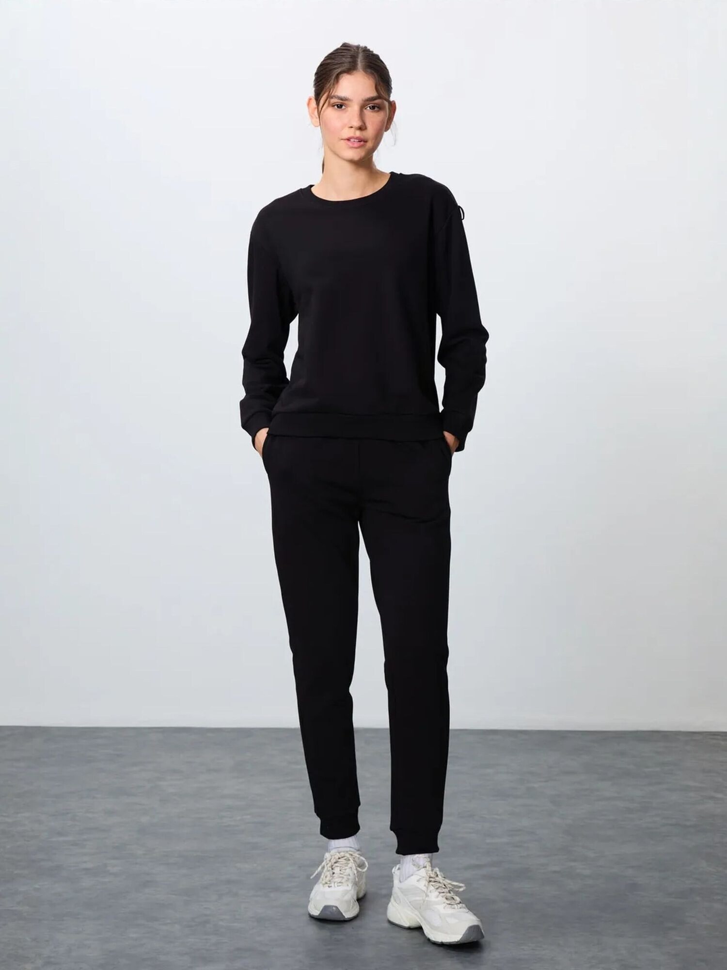 Tommy Life Jogging komplet crna