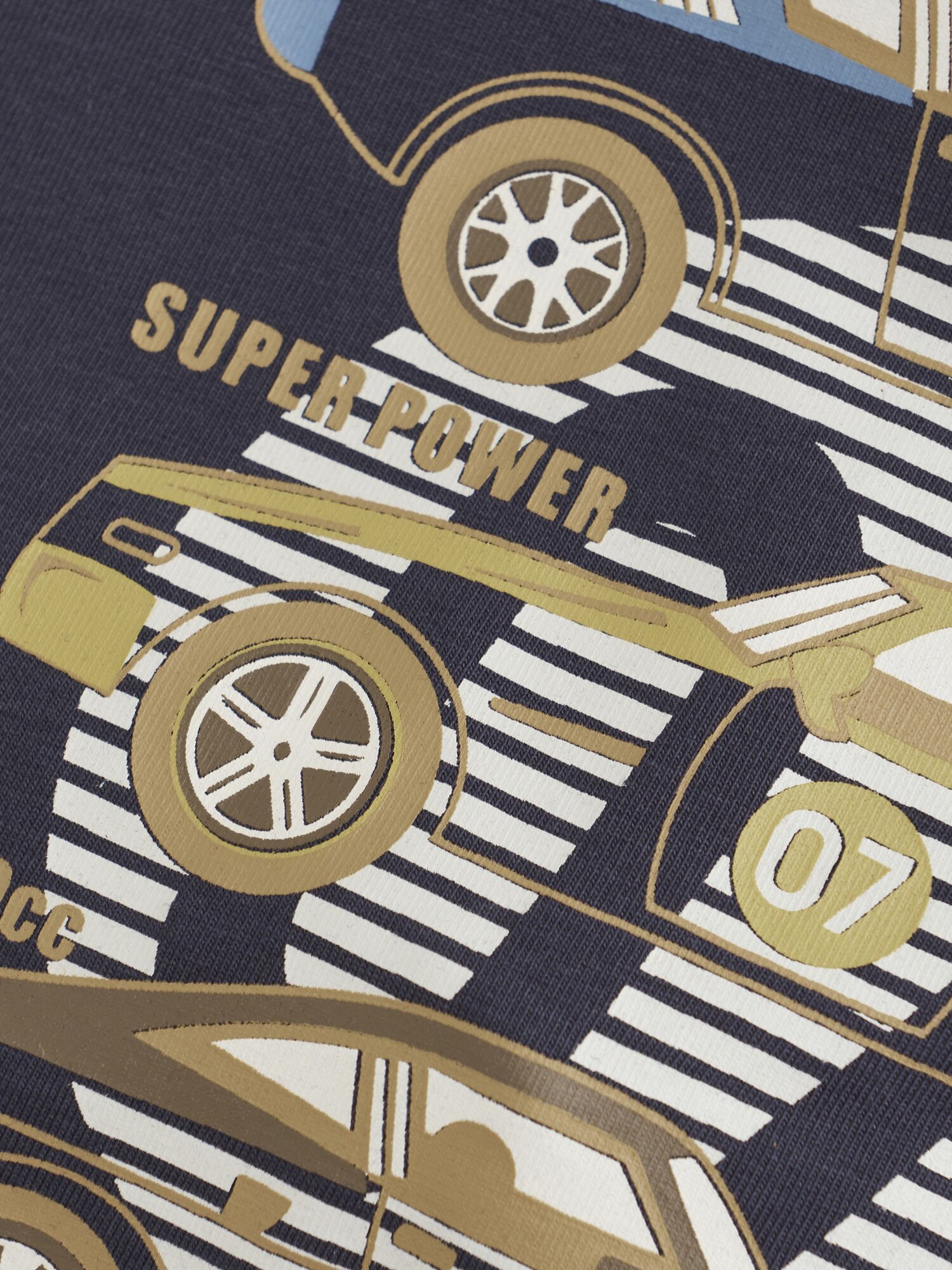 Thumbnail - Shirt