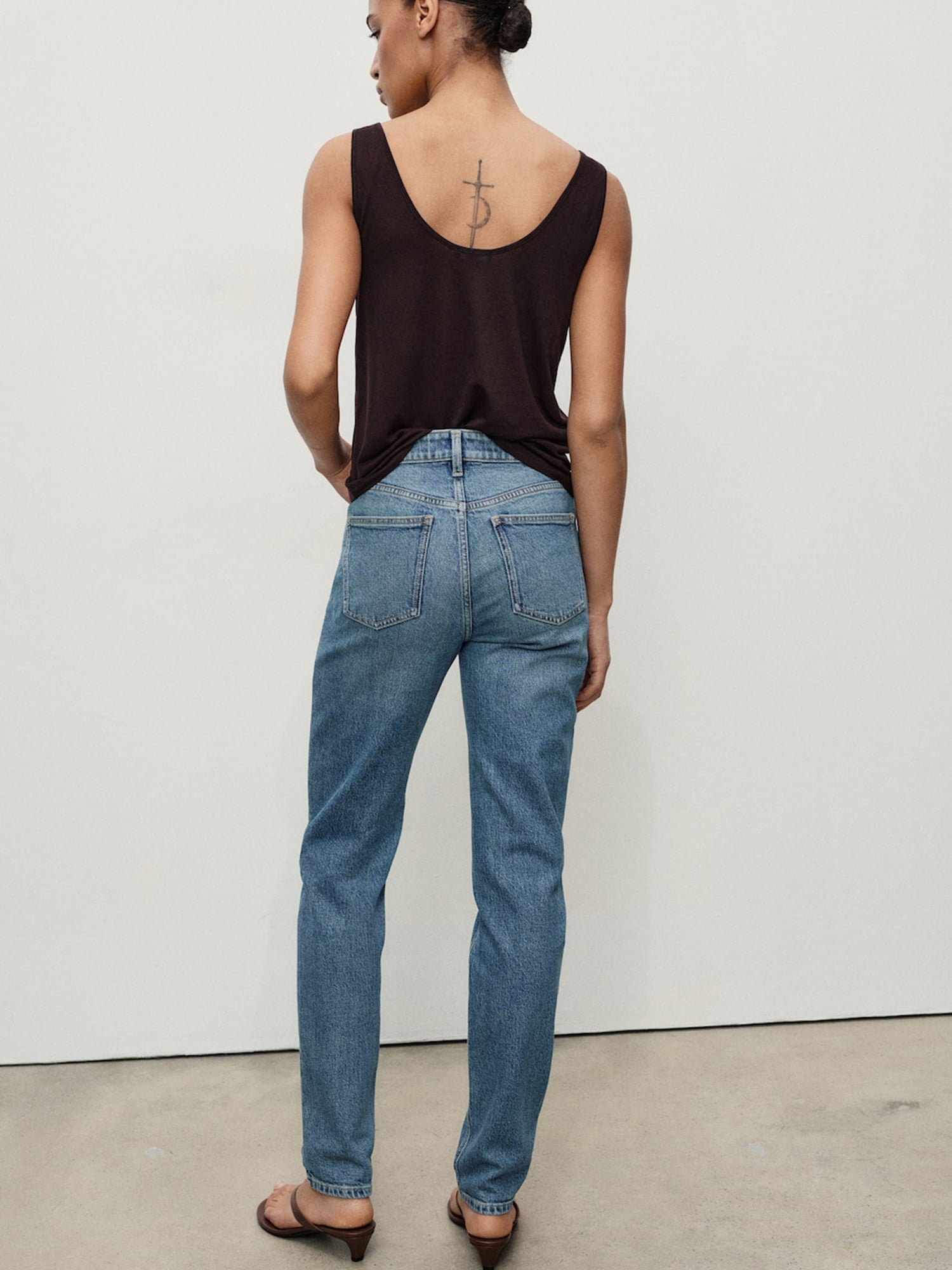 Thumbnail - Jeans