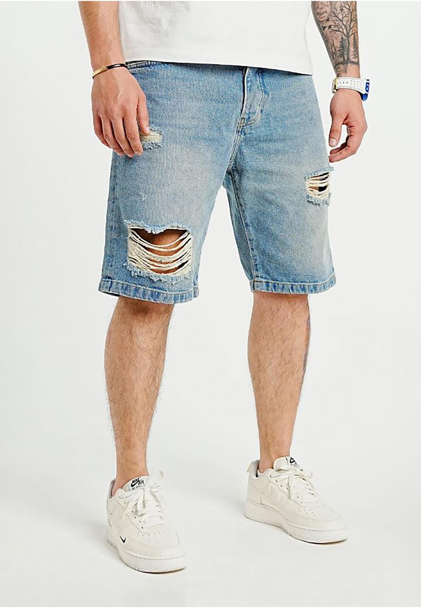 Thumbnail - 2Y Premium Shorts