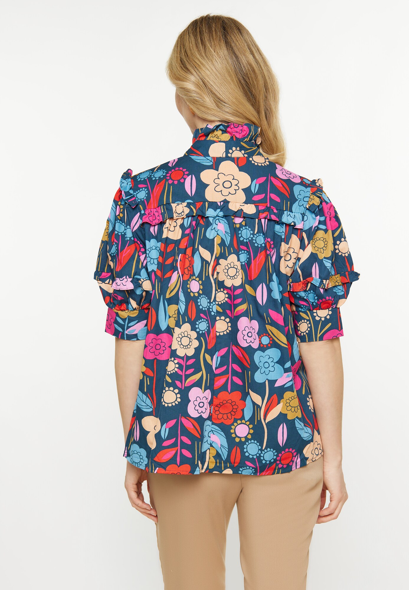 Thumbnail - Usha Bluse Fashion Look