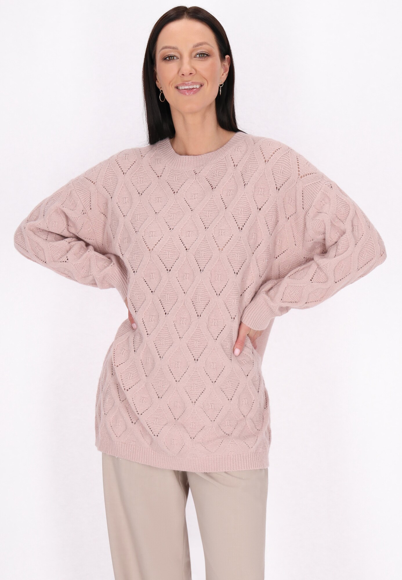 Thumbnail - Usha Pullover