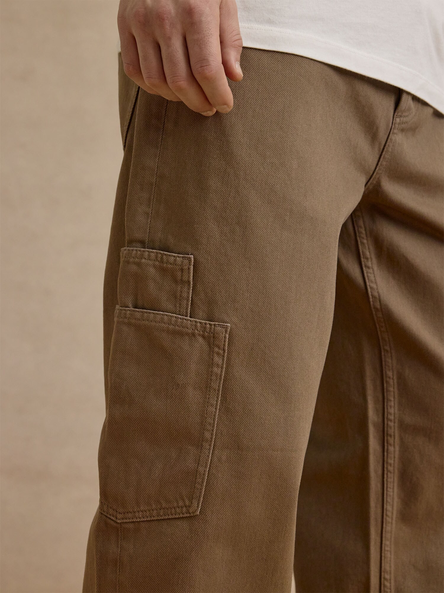 DAN FOX APPAREL Rifľové kapsáče 'Bennet' svetlohnedá (obrázok 5)