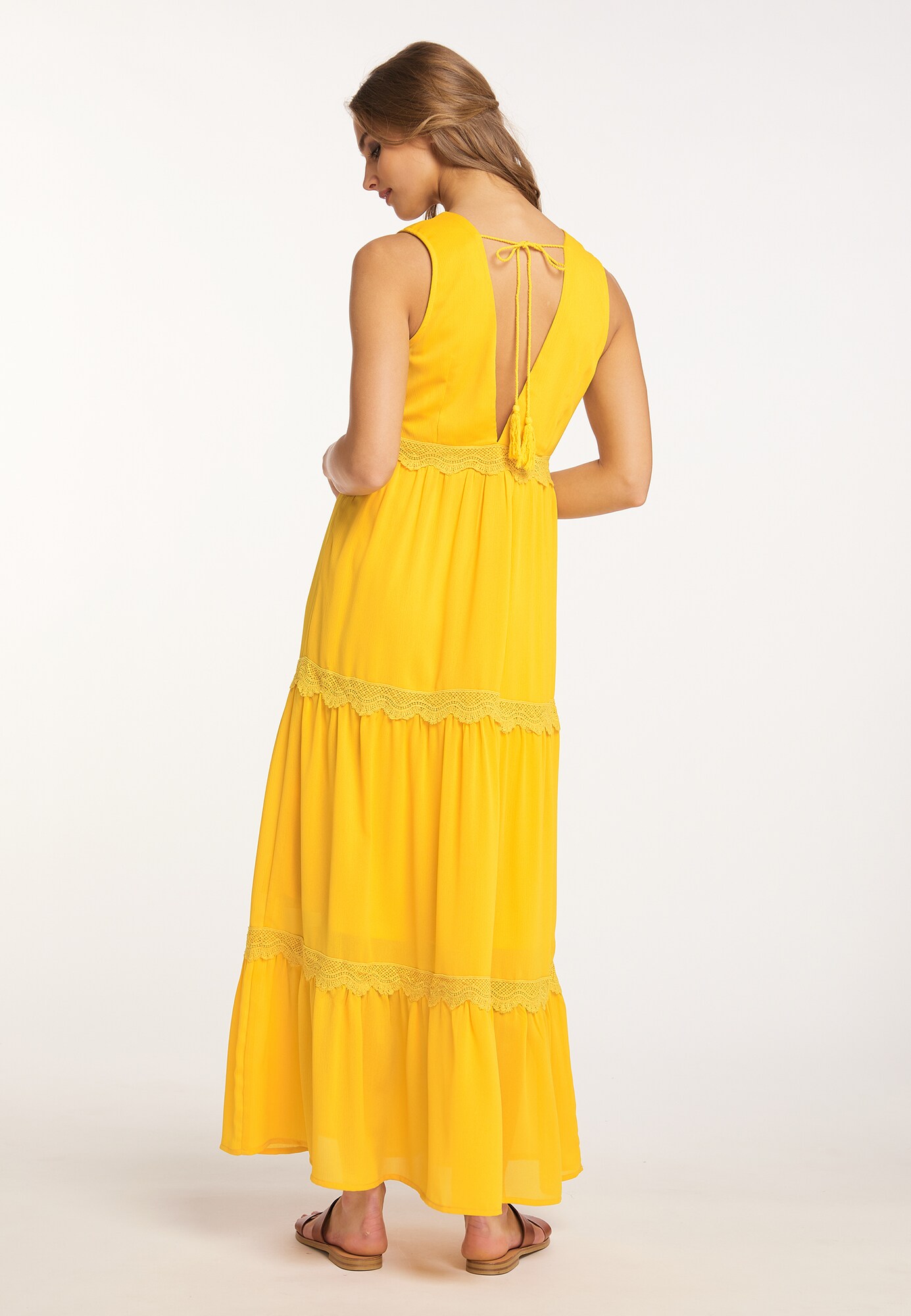 Thumbnail - IZIA Kleid