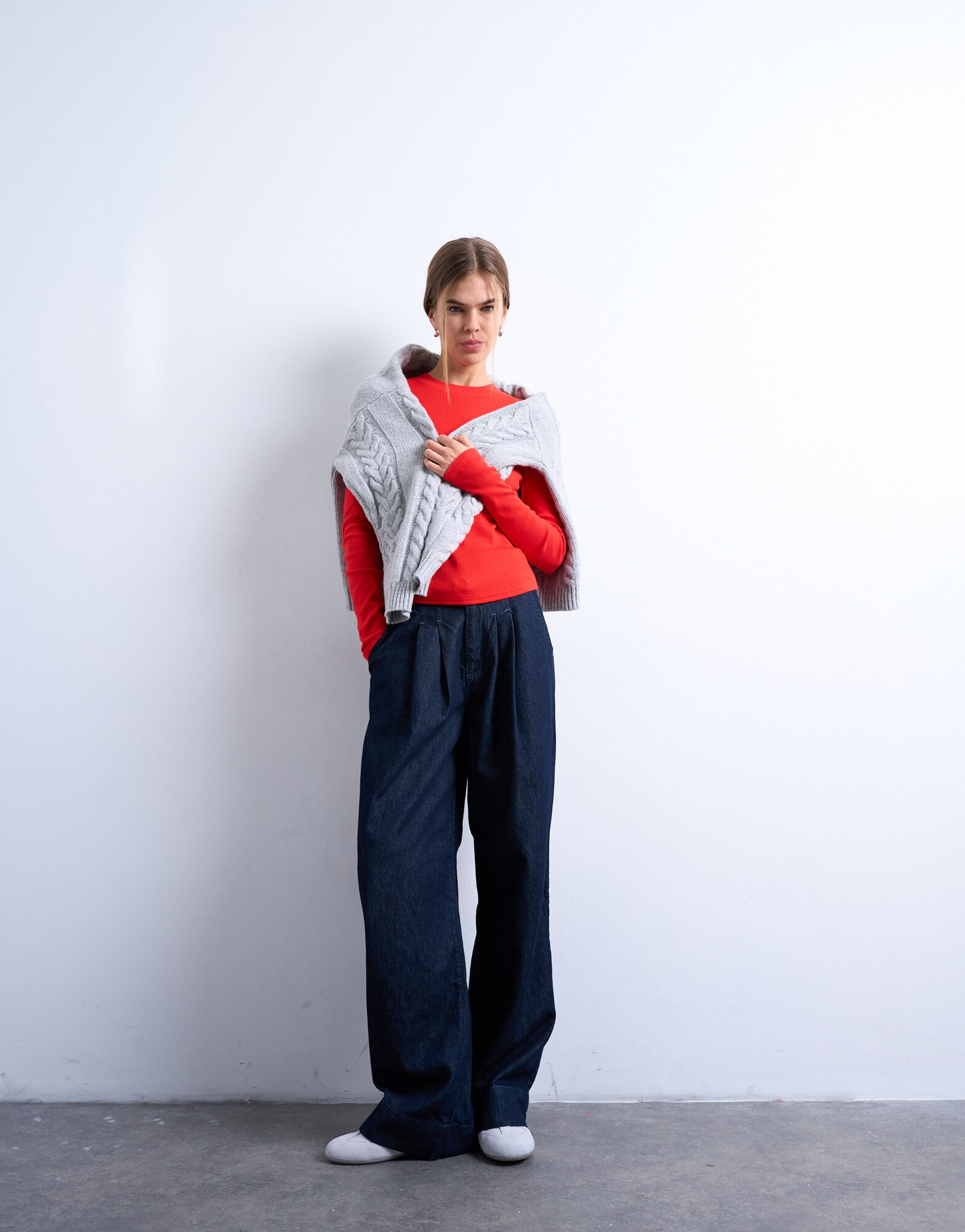 TOPSHOP Tričko 'BEA'  ohnivo červená (obrázok 2)