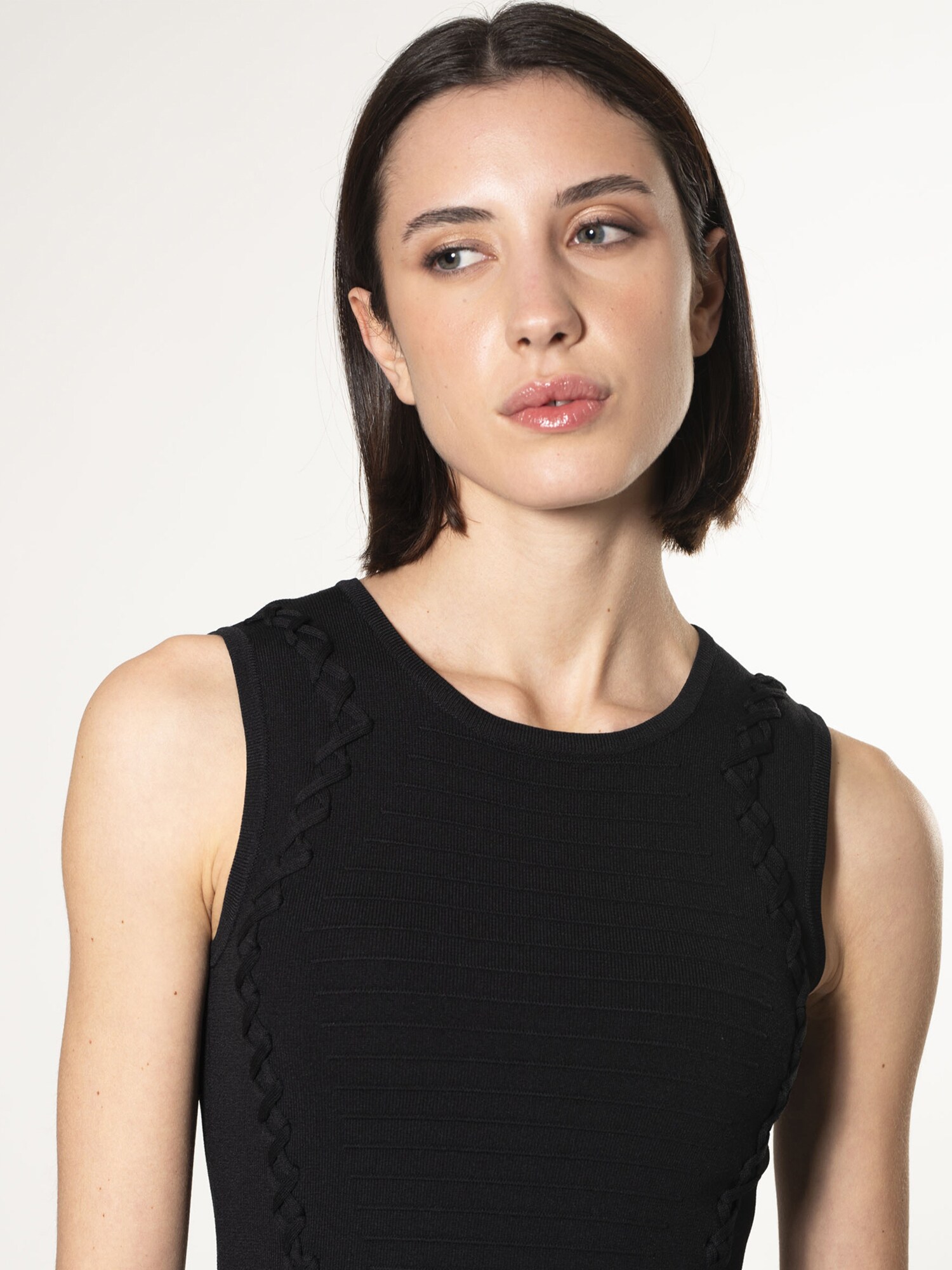 Thumbnail - Influencer Dress