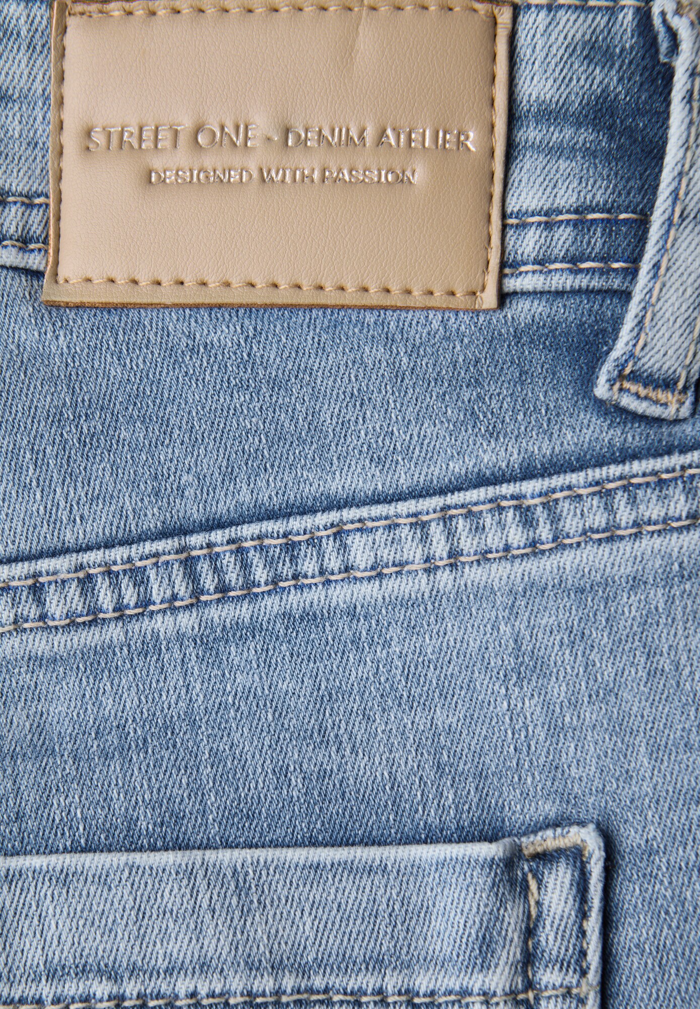 Thumbnail - Jeans