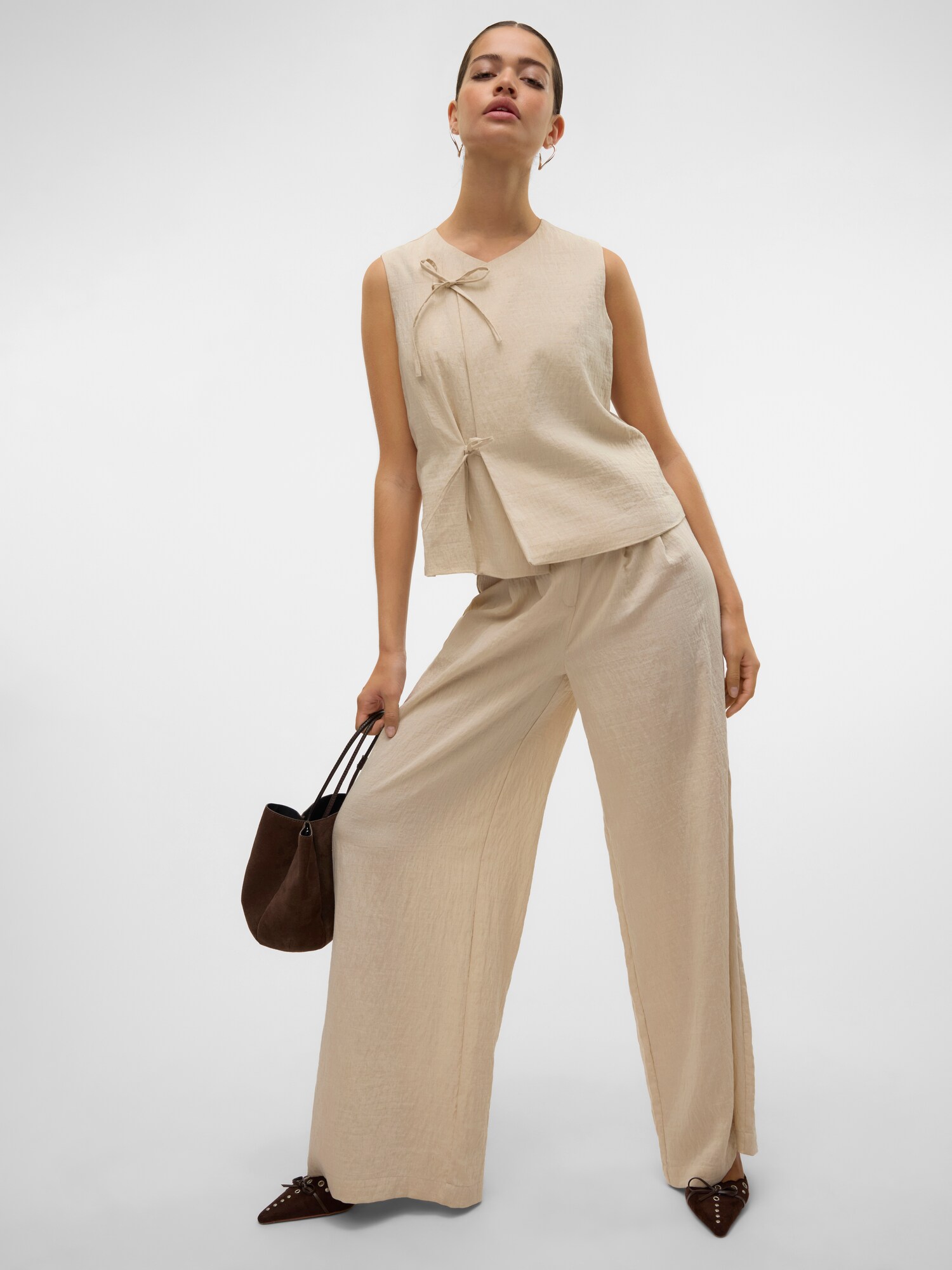 VERO MODA Plisované nohavice 'VMFea' béžová (obrázok 5)