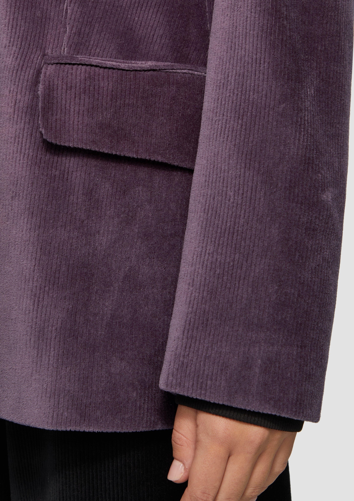 Thumbnail - Blazer