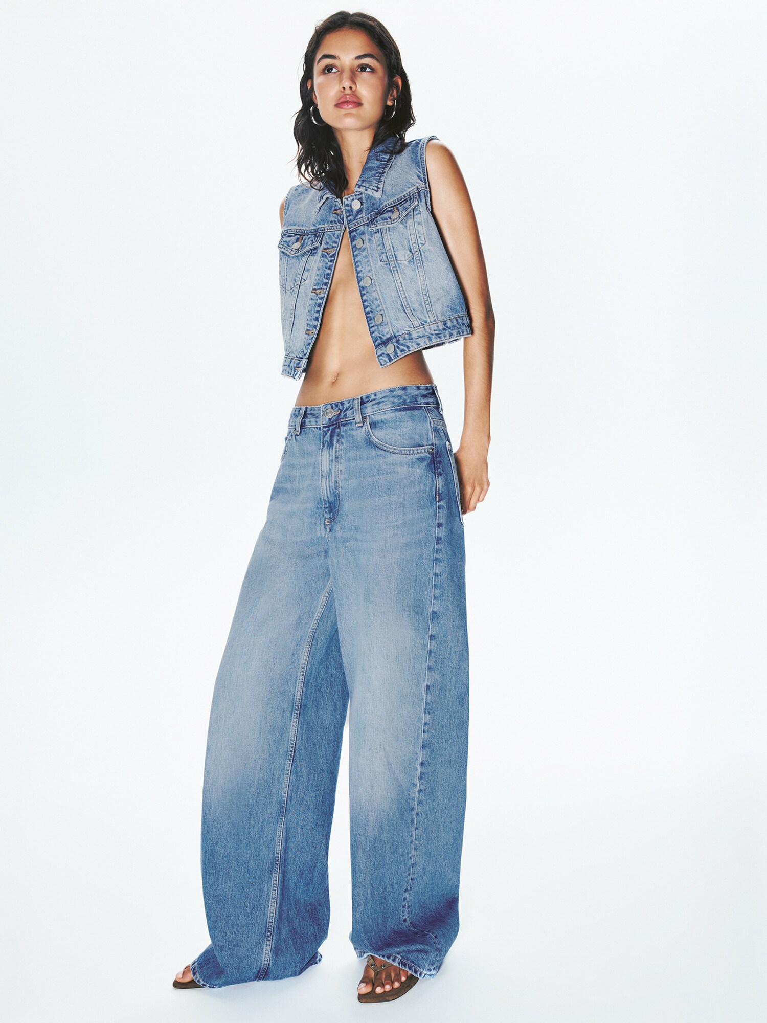 Thumbnail - Jeans