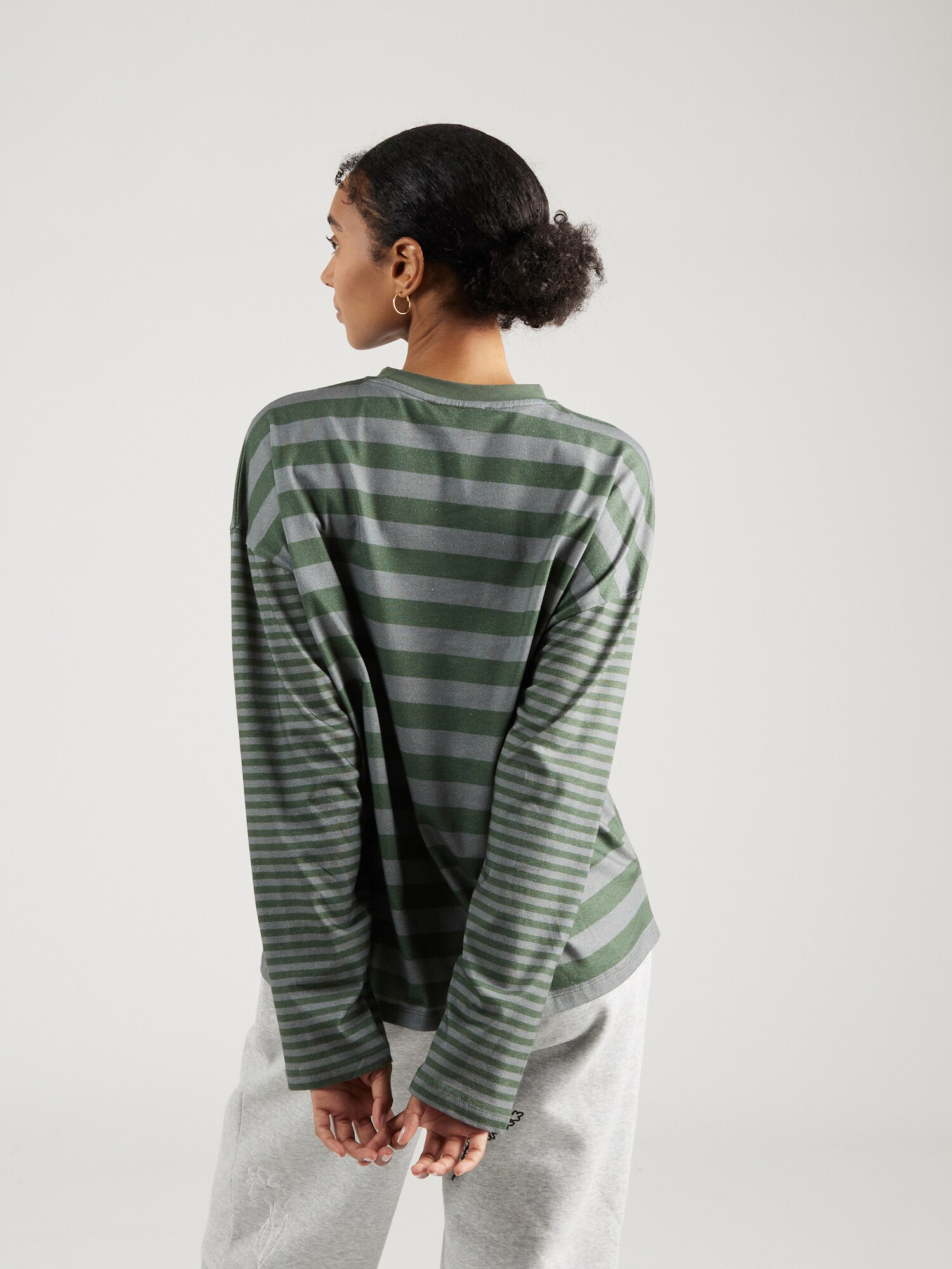 Thumbnail - Shirt 'Blissful'