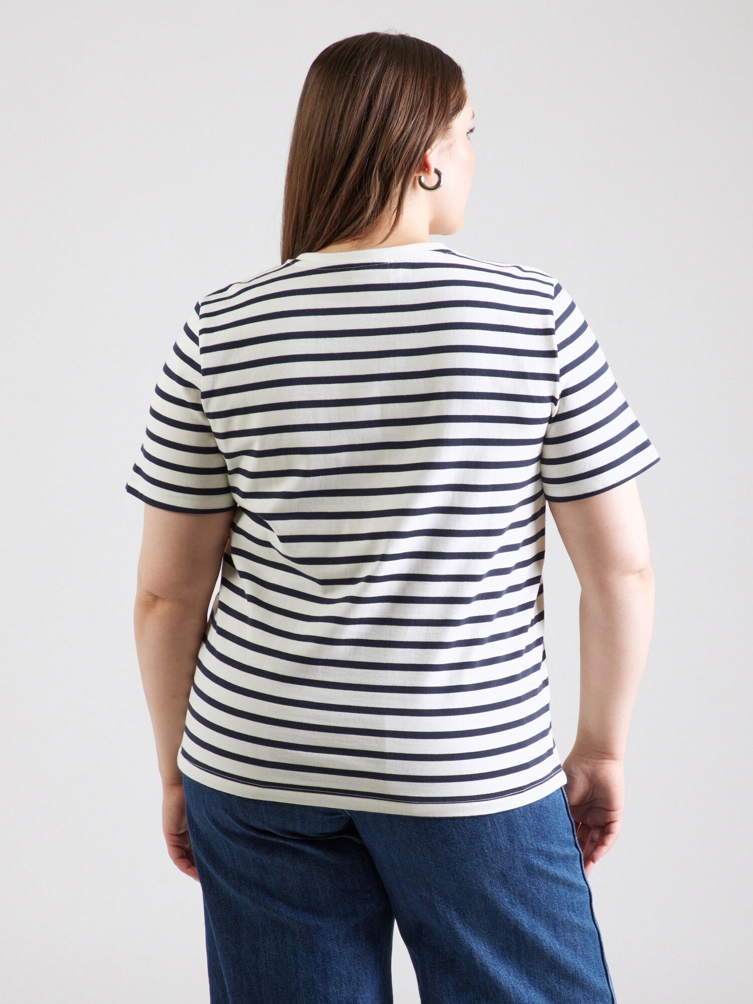 Thumbnail - ONLY Carmakoma T-Shirt CARNEW SOPH