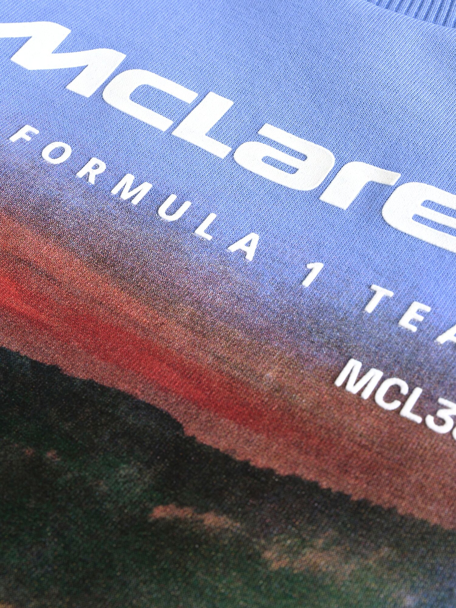 Next Póló 'McLaren F1'  égkék / barna / fekete / fehér termék 2. képe