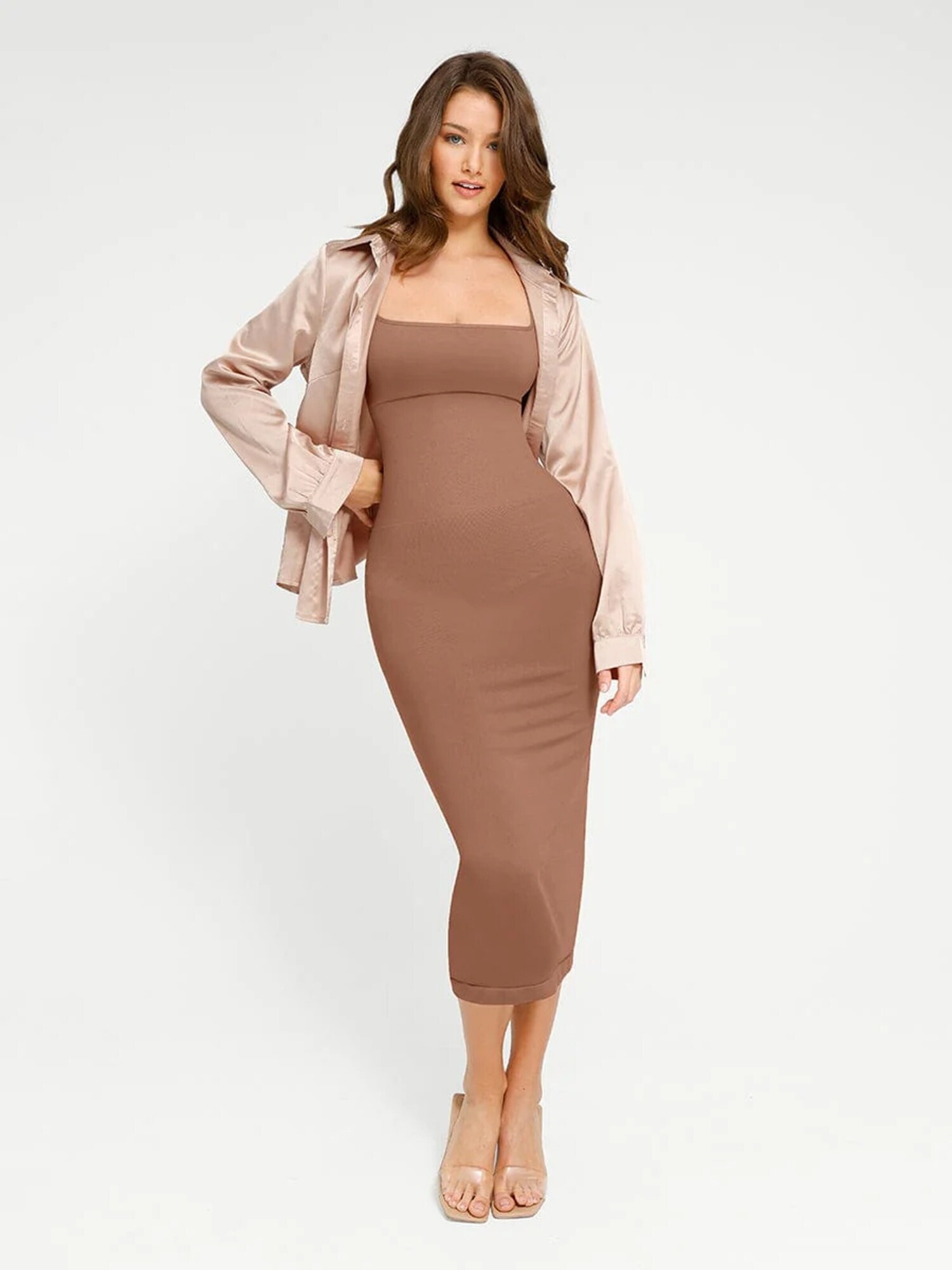 FÉMINITÉ Fatale Abito 'CLARA'  beige