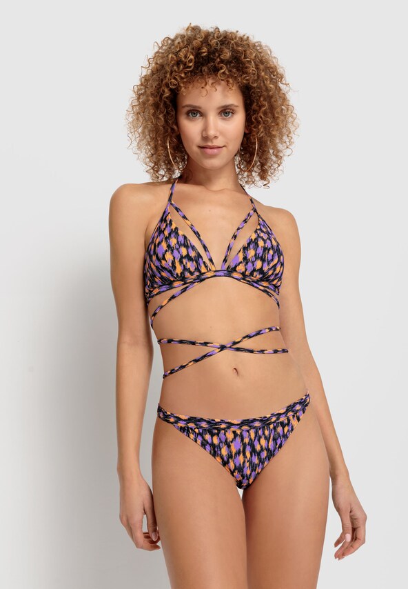 LSCN by LASCANA, Bikini nadrágok 'Lavista', fekete, 4 kép a 5 közül