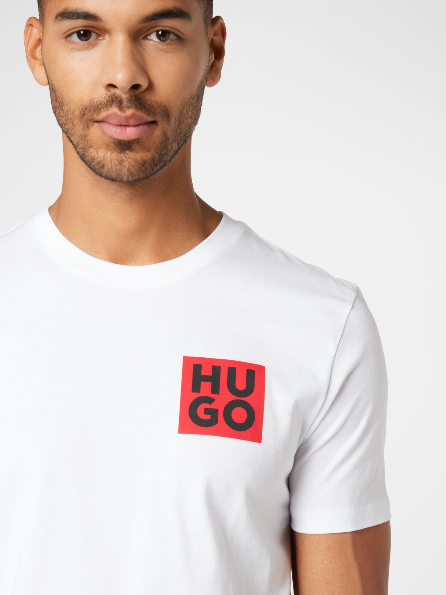 HUGO Tričko 'Detzington' červená / čierna / biela (obrázok 5)
