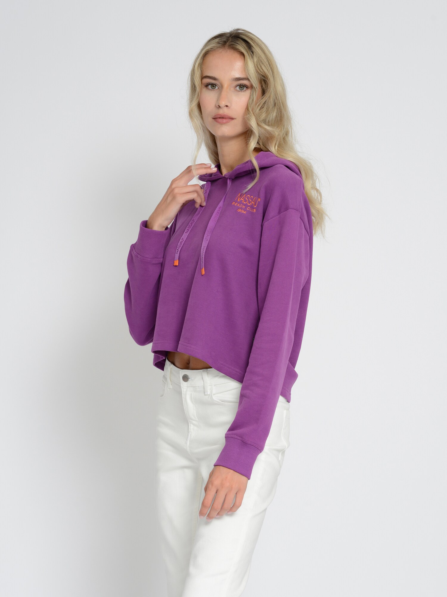Thumbnail - NASSAU Beach Club Sweatshirt