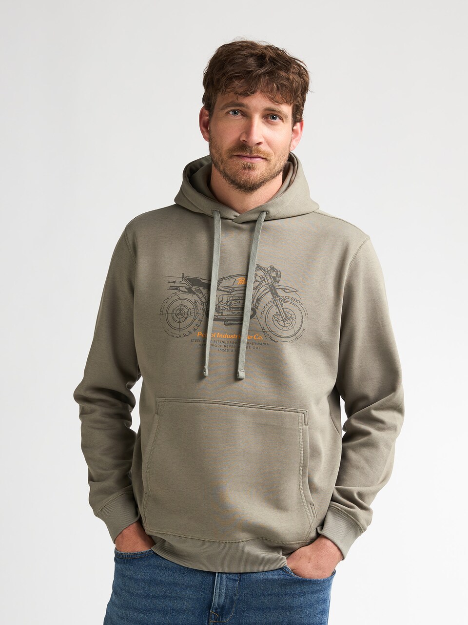 Sweatshirt