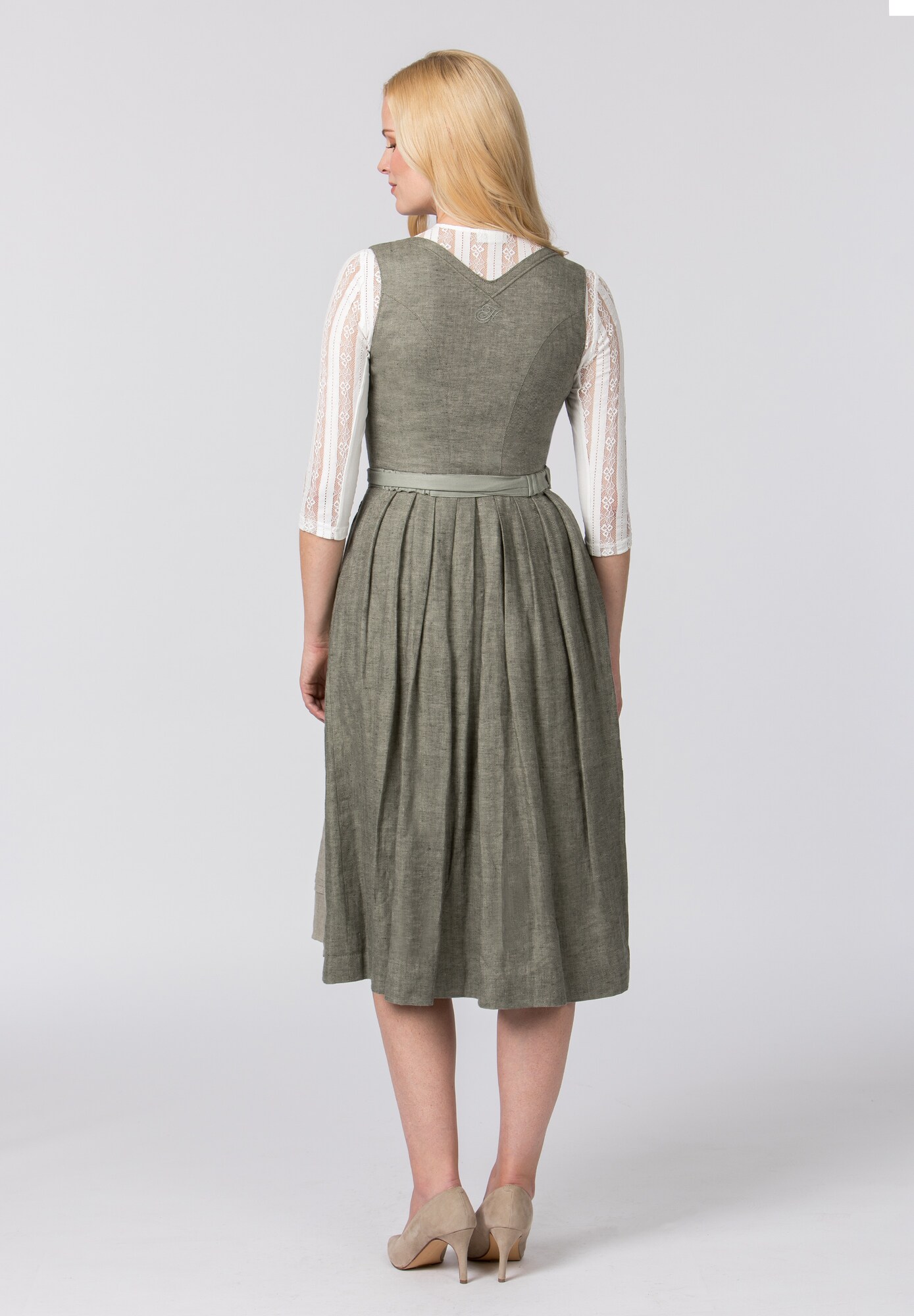 Thumbnail - Dirndl 'Tilda'