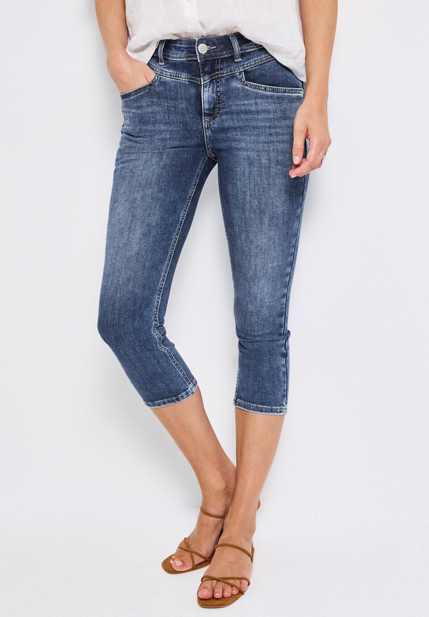 Thumbnail - Jeans