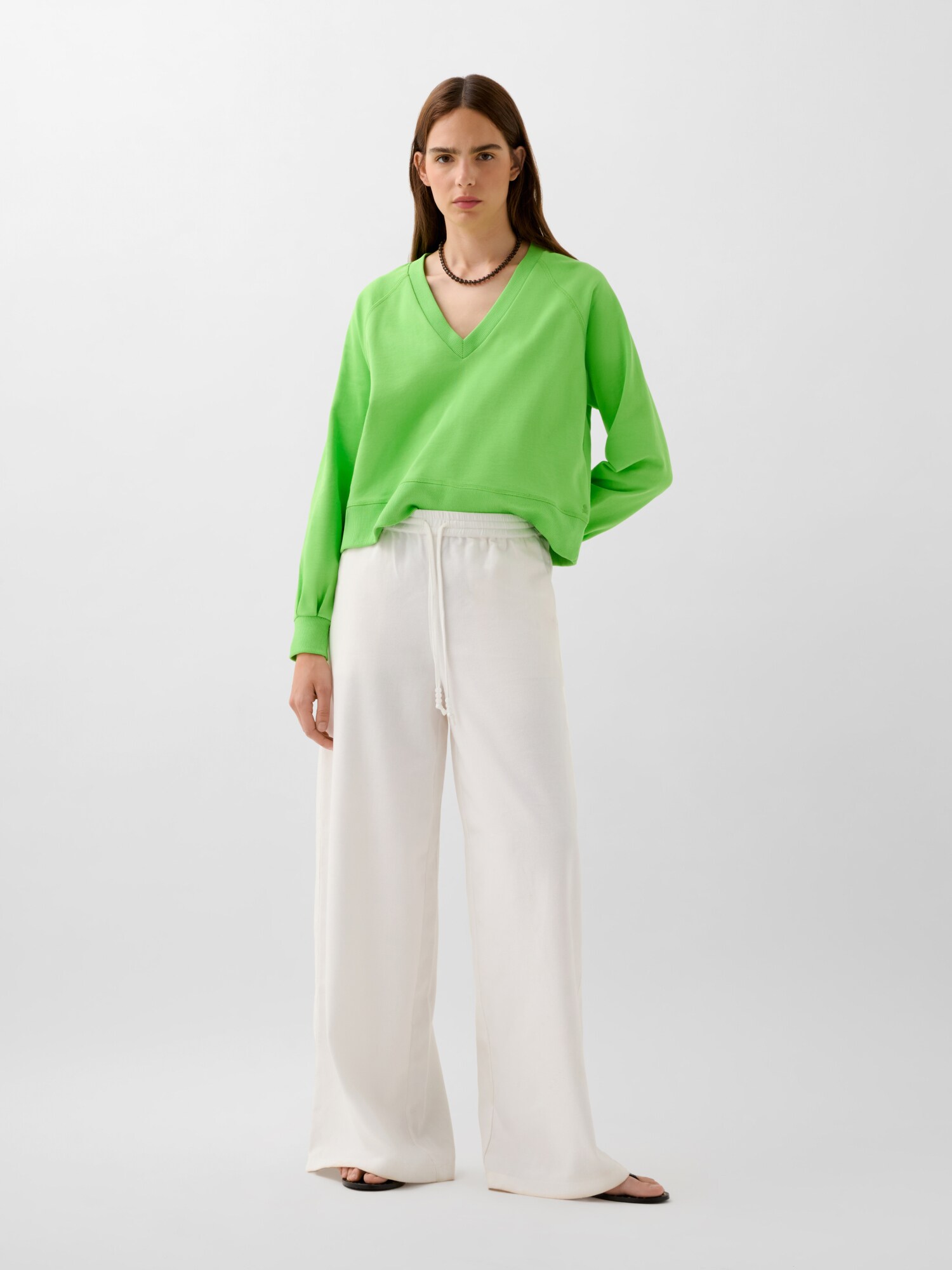 Thumbnail - Scalpers Basic V Fade Sweater